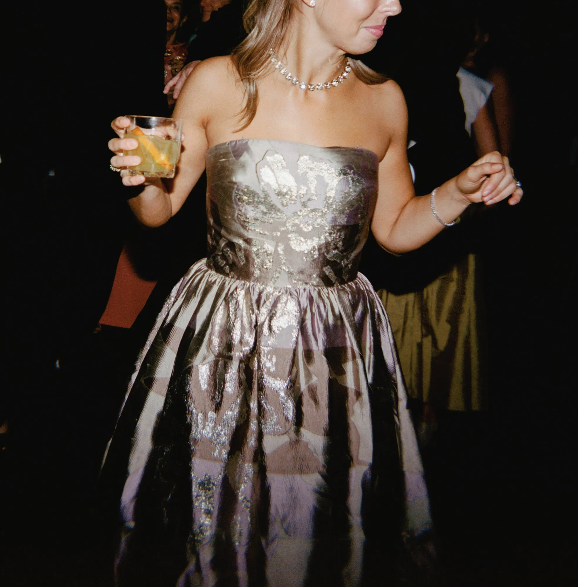 JillianAdamsPhotography_BelleMeadWedding_Alongside_ArielCameron.jpg (52).jpg