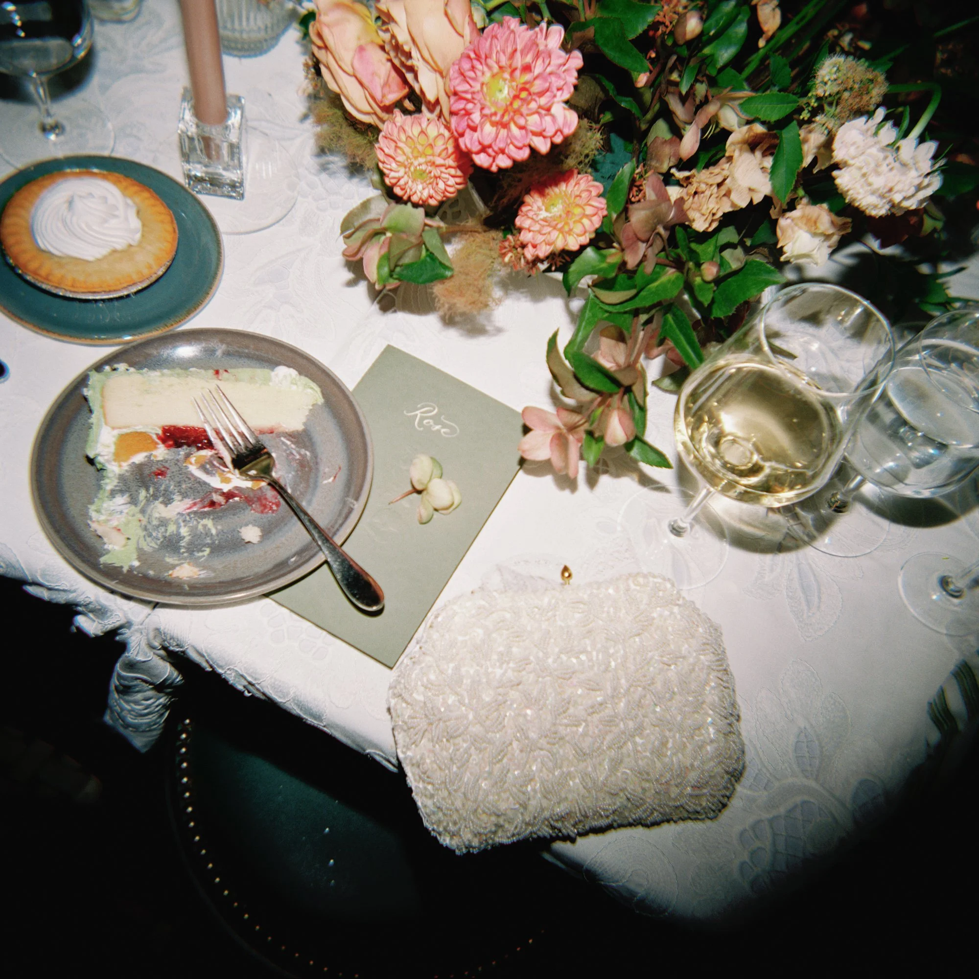 JillianAdamsPhotography_R&J_TN_Intimate_Wedding (43).jpg