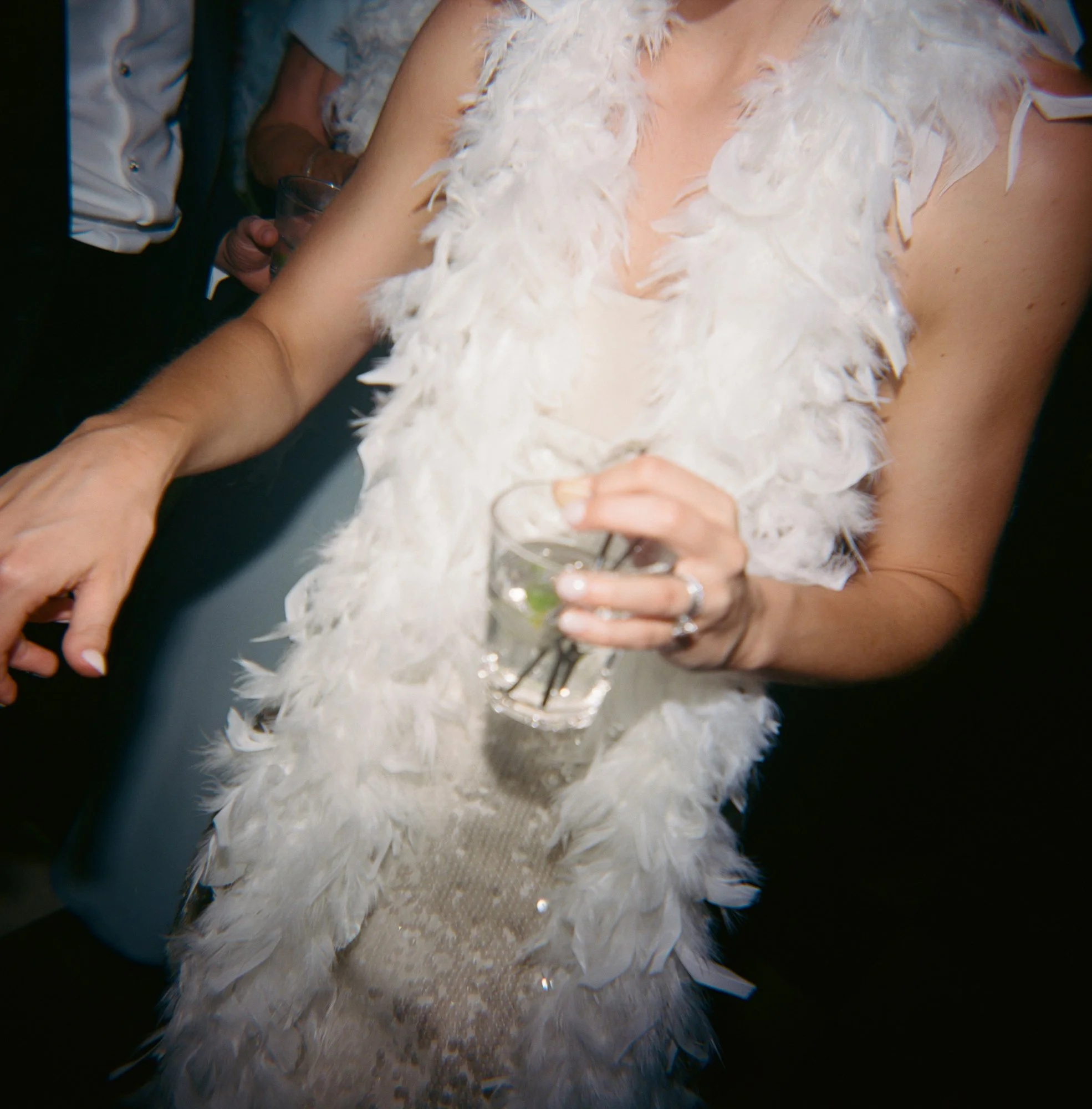 JillianAdamsPhotography_PostHouseInnWedding_Alongside_ArielCameron (59).jpg