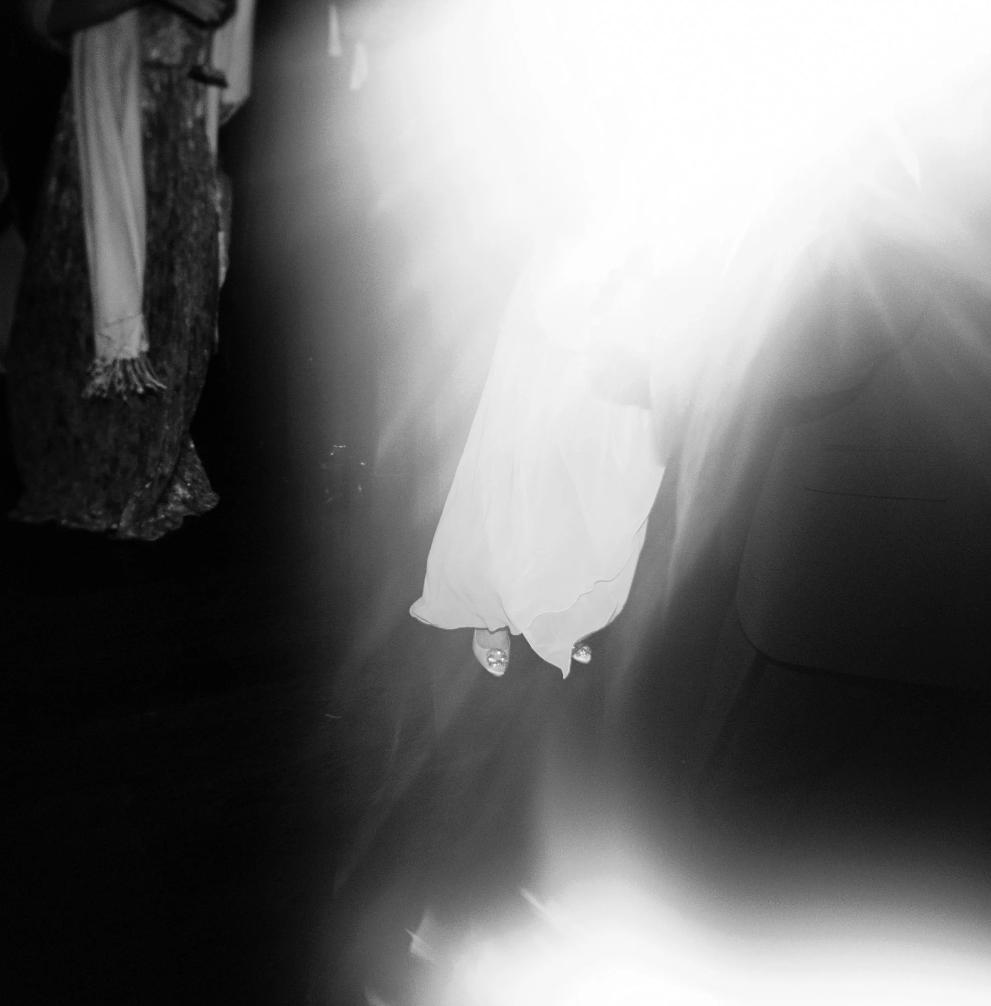 JillianAdamsPhotography_BelleMeadWedding_Alongside_ArielCameron.jpg (56).jpg