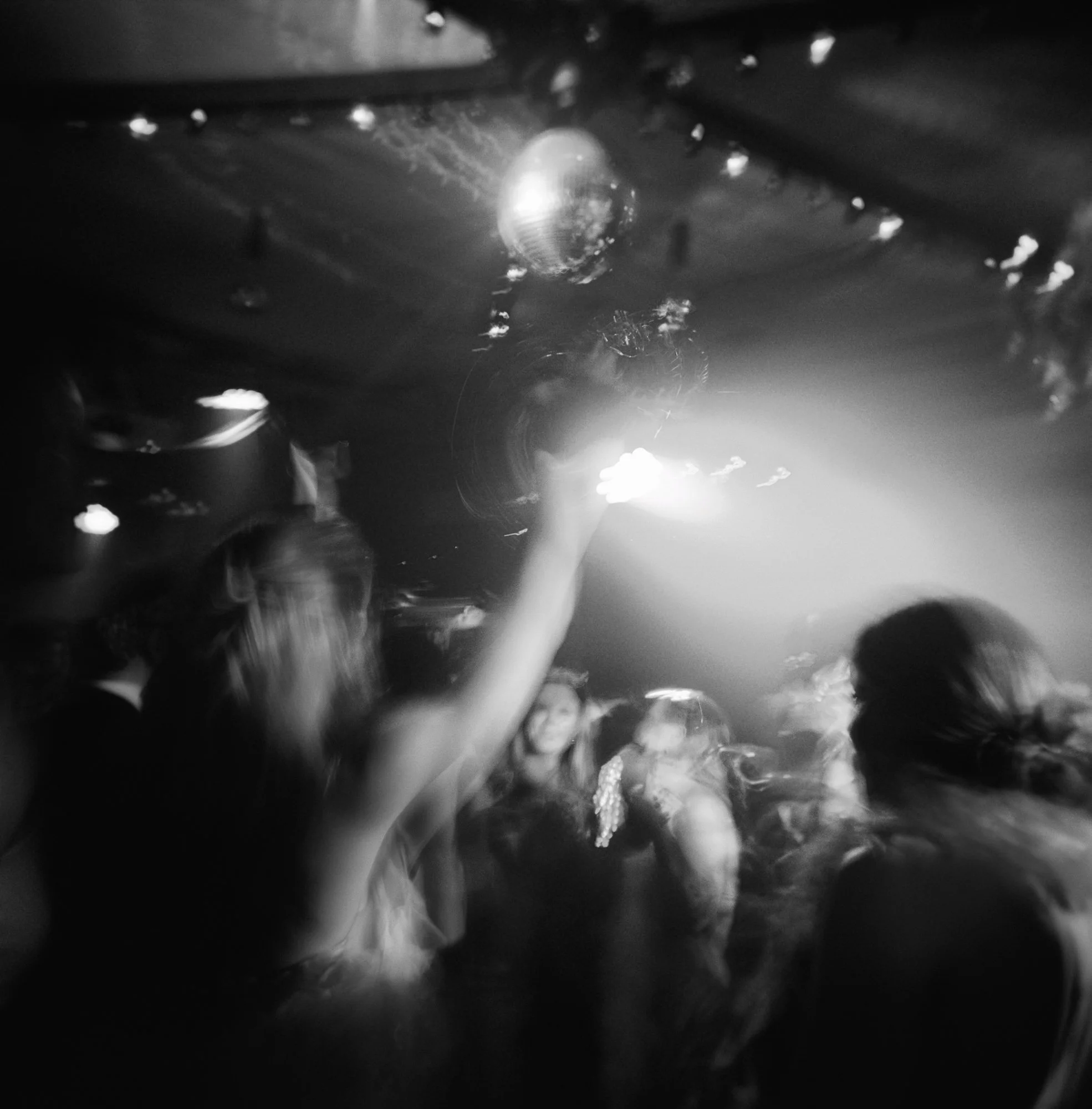 JillianAdamsPhotography_PostHouseInnWedding_Alongside_ArielCameron (65).jpg