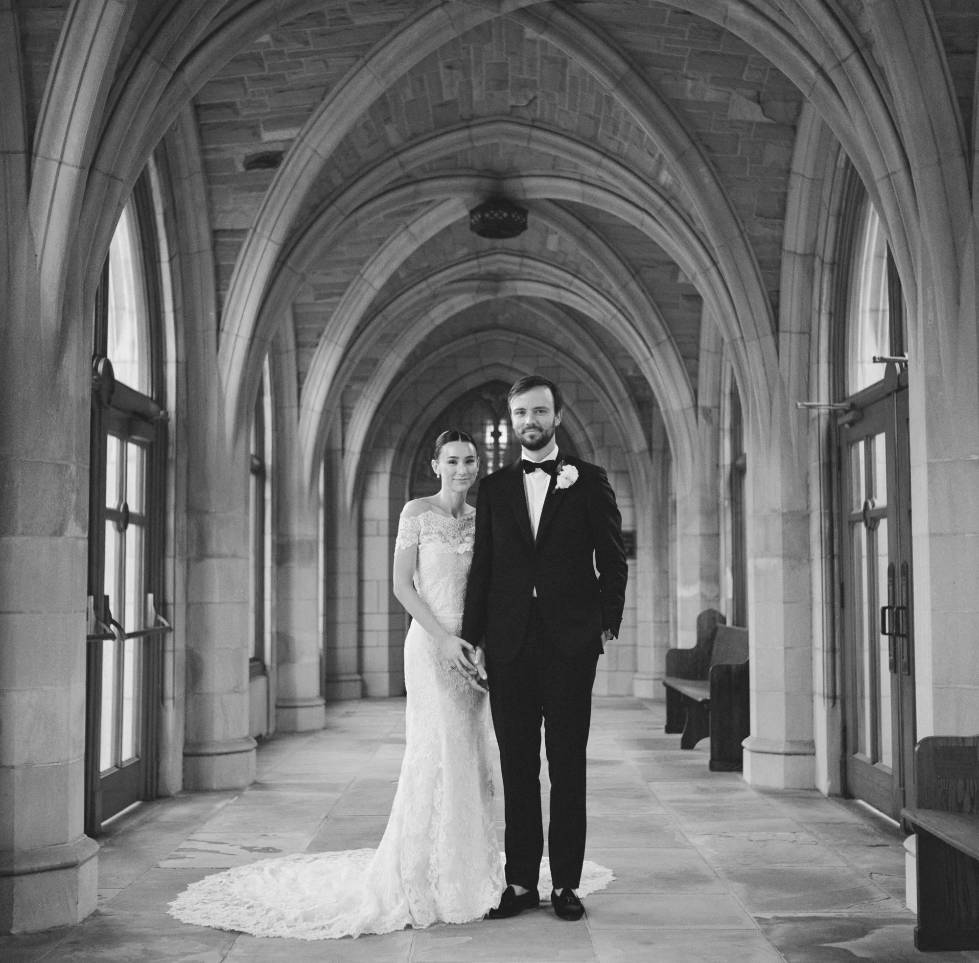 JillianAdamsPhotography_BelleMeadWedding_Alongside_ArielCameron.jpg (30).jpg