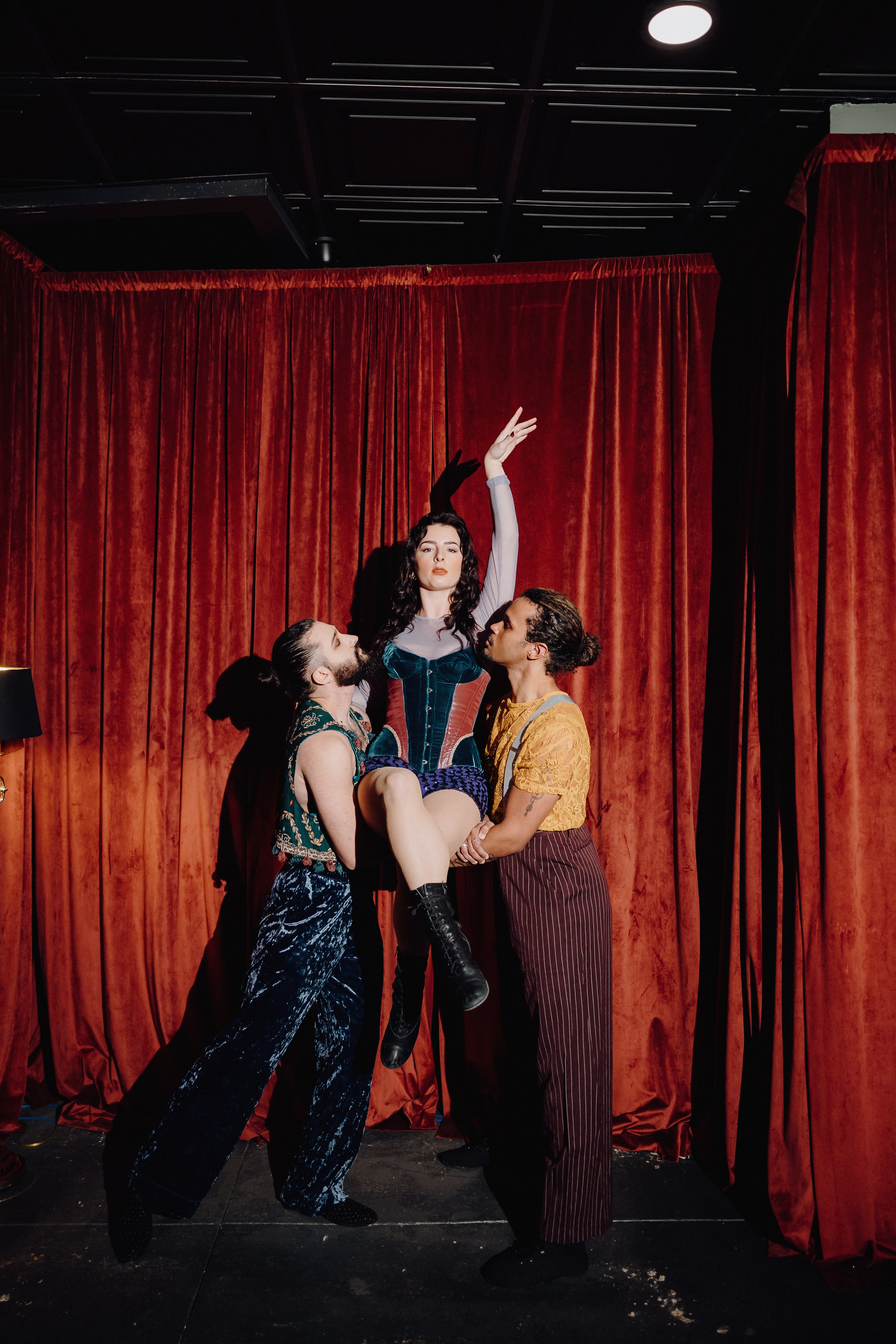 "Cabaret" Promo - Texas 