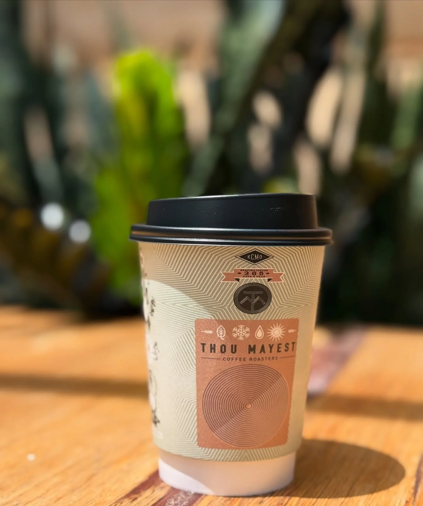 Cups full of warmth &amp; good conversation

#coffeedate