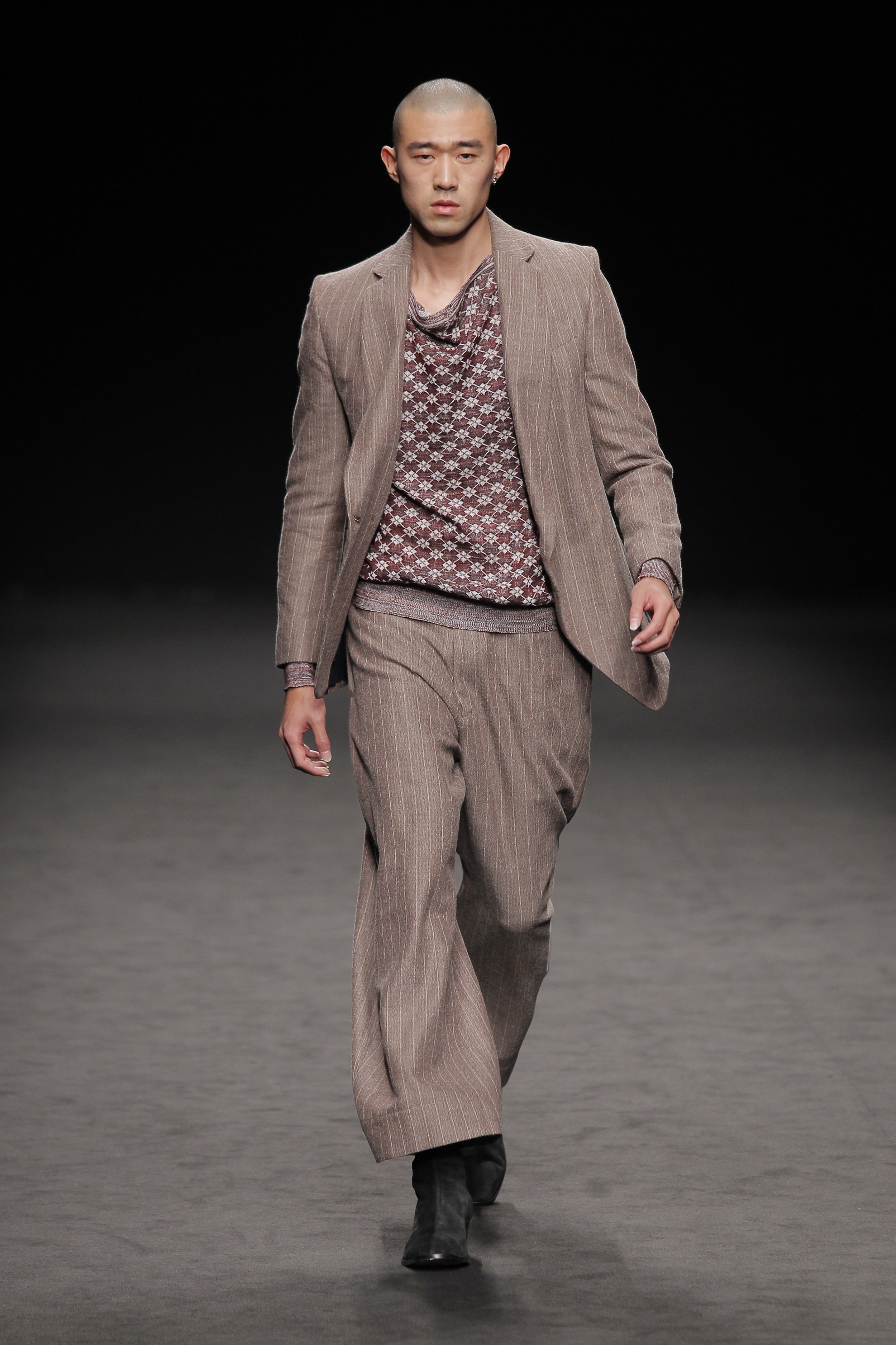 MAN_AW'16-17_FOH_HiRes (1).jpg