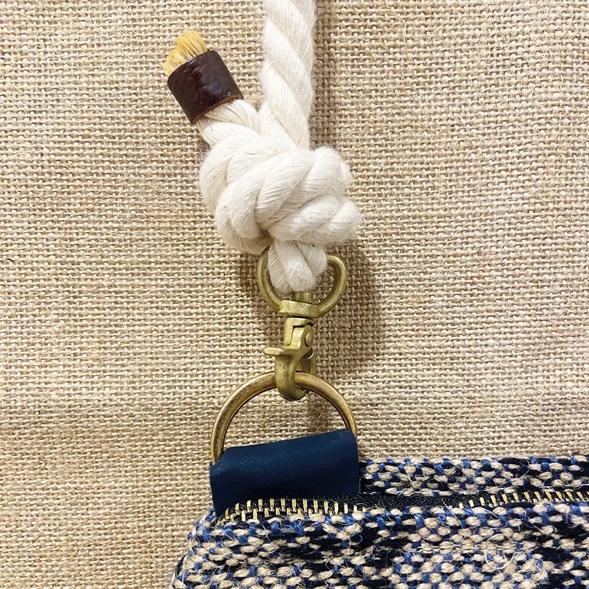 sk01 bue black jute close.jpg