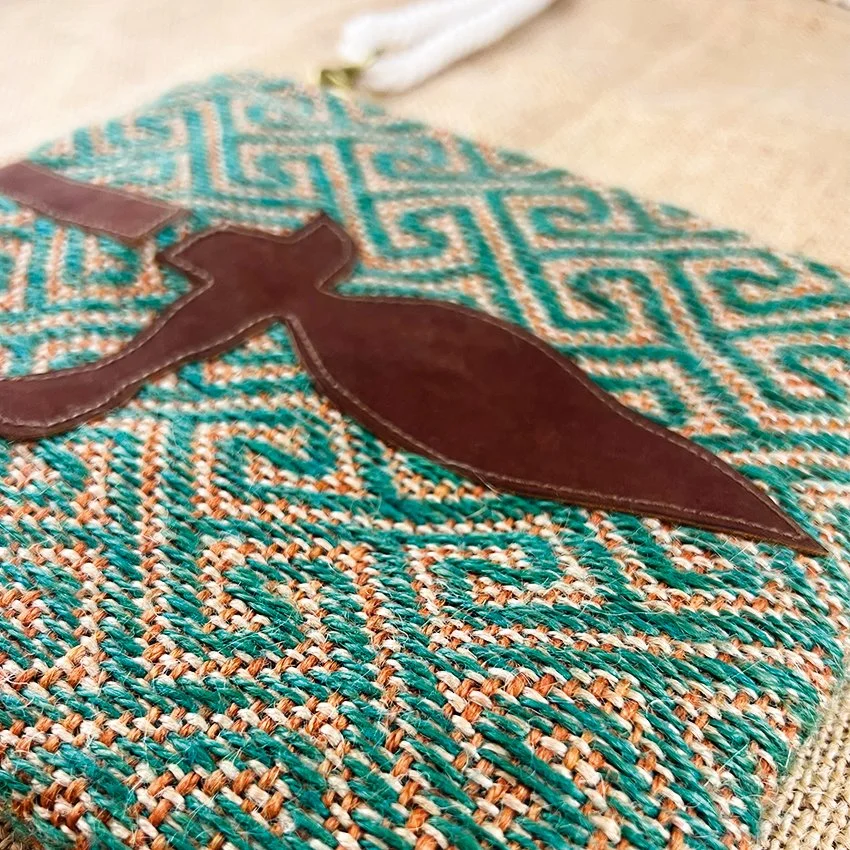 green ornage jute material.jpg