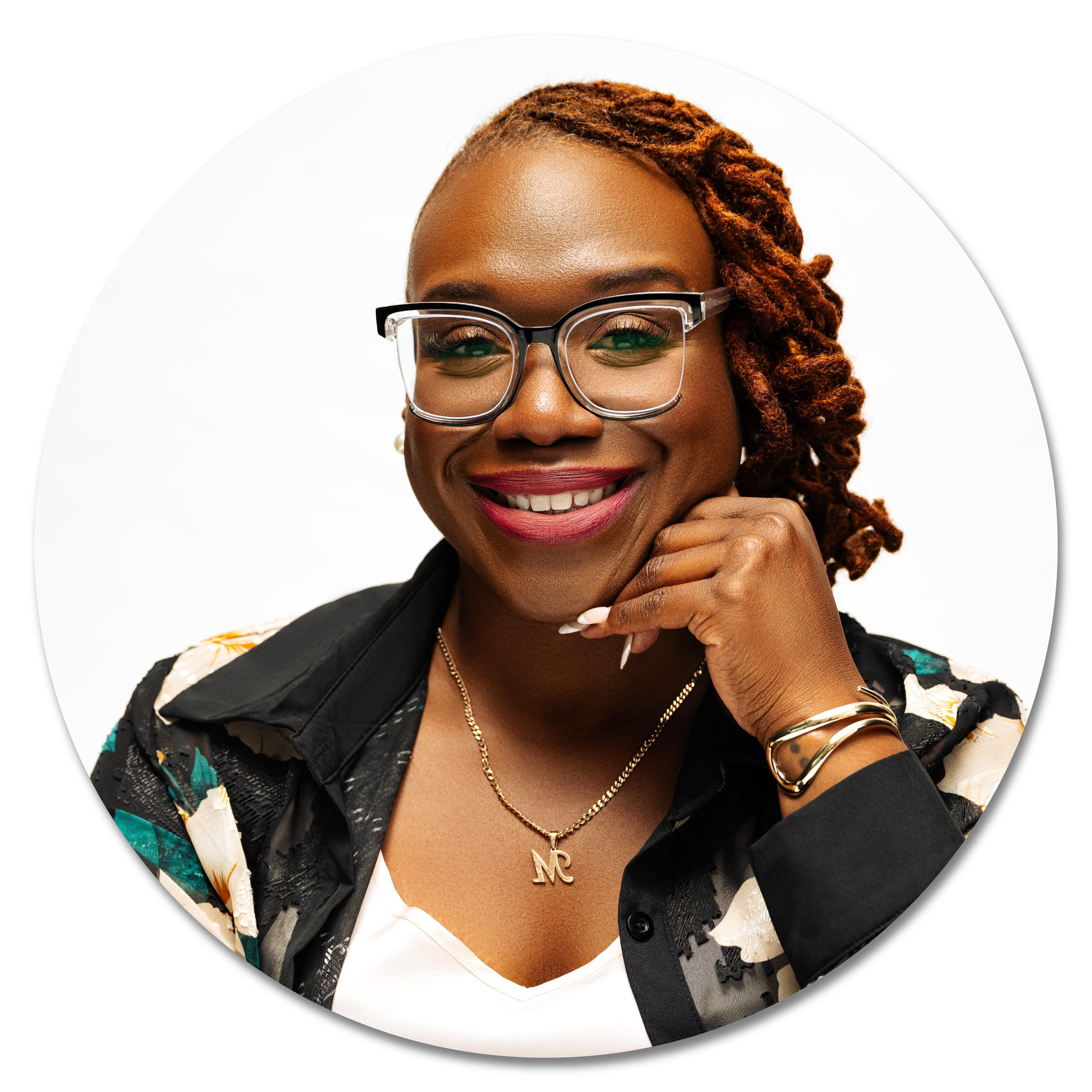 Monique Overstreet|Atlanta, Georgia| Public Speaker| Black Therapist| Wellness| Inner Child Healing| Trauma-InformedKetamine Assisted Therapy|EMDR