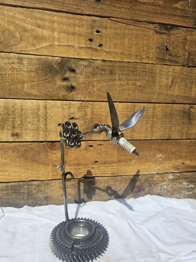 dragonfly up flower 2.jpg