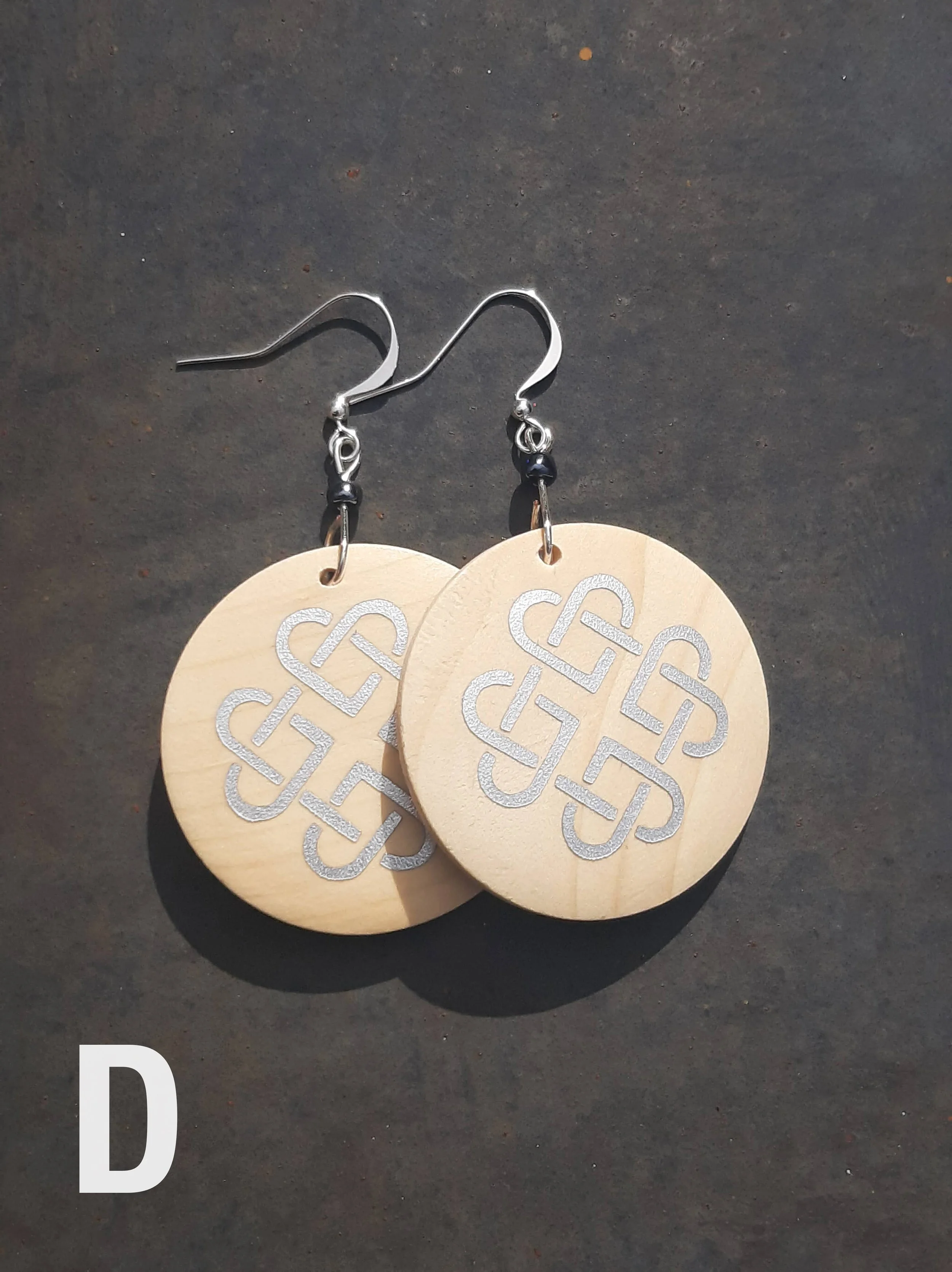 D Celtic Heart Silver.jpg