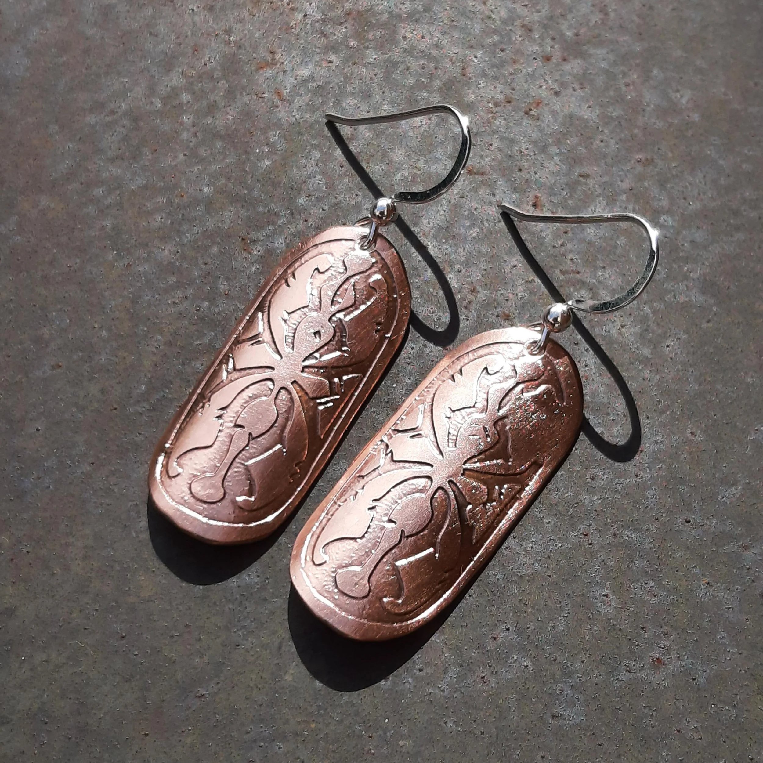 Abingdon Sword Earrings Motif 3