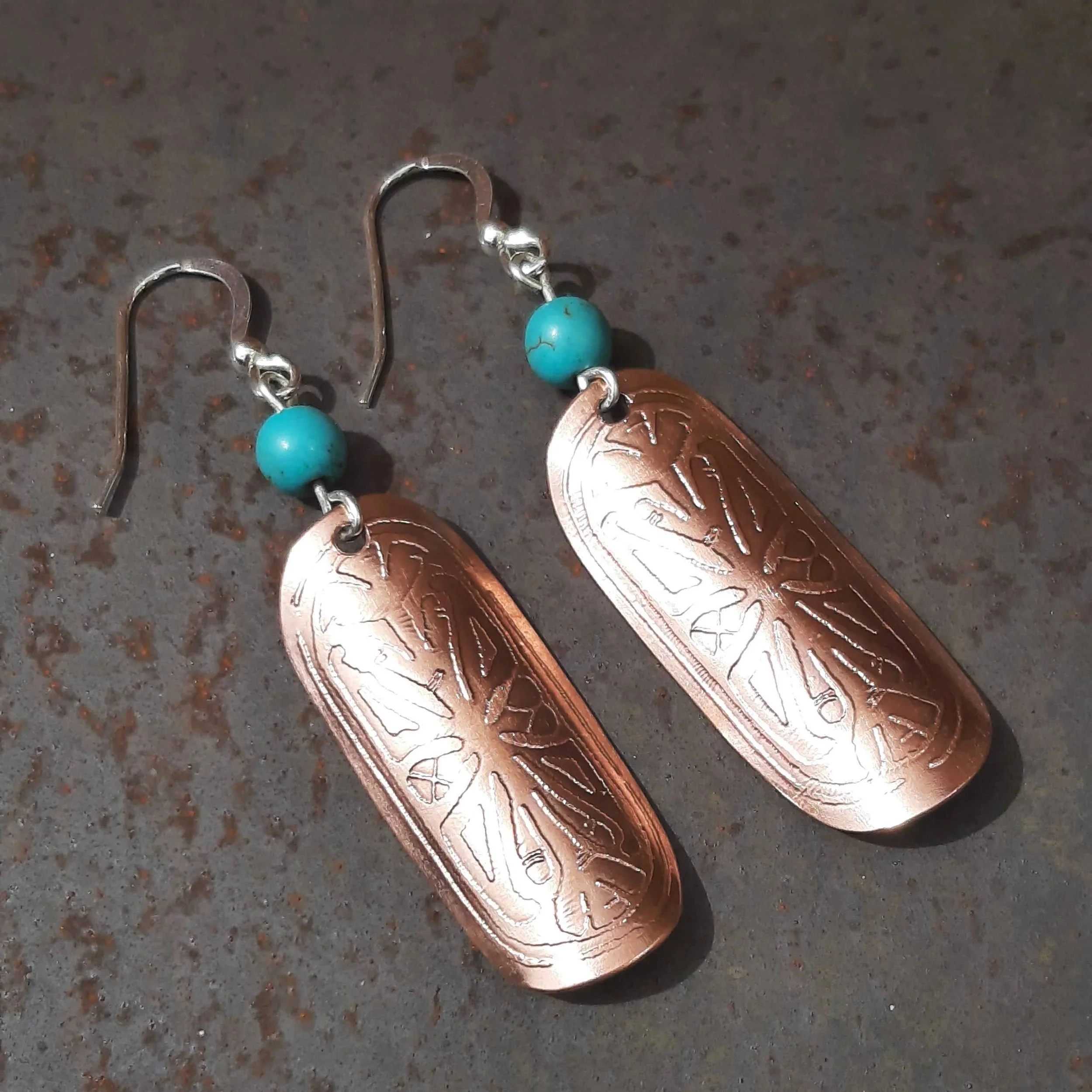 Abingdon Sword Earrings Motif 4