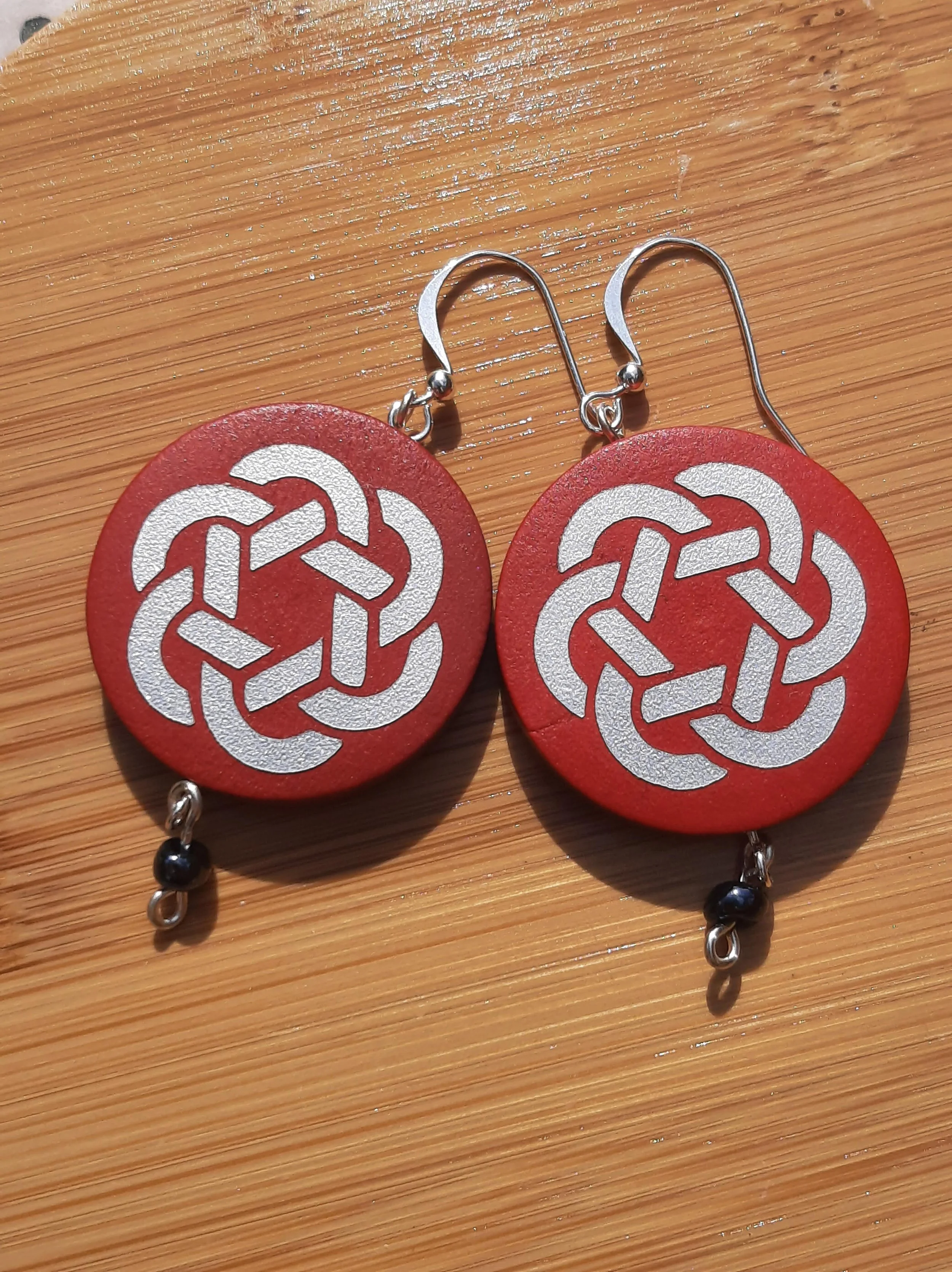 Silver filled knot.jpg