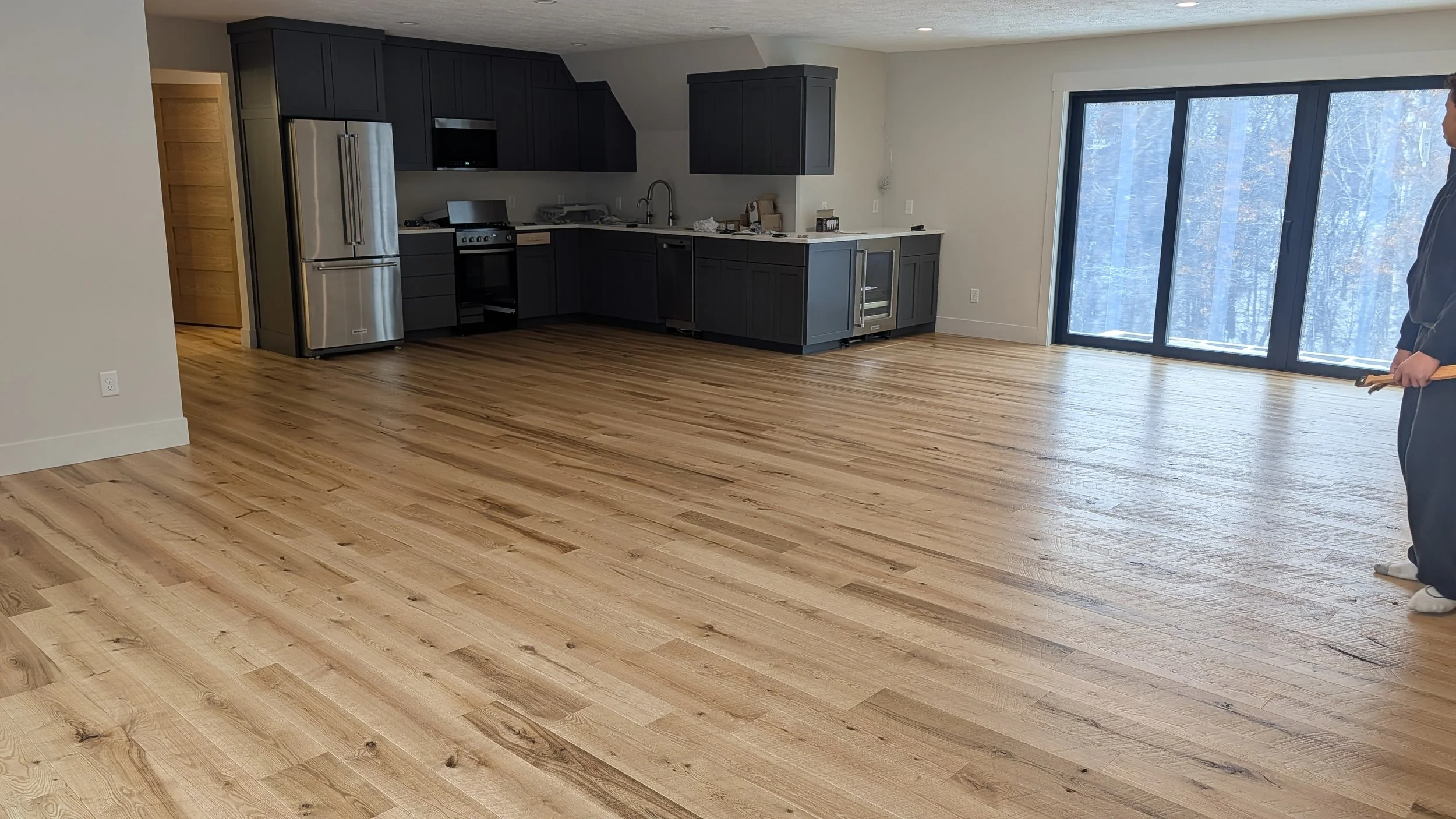 Finished mother's suite, with 5" and 7 1/2" multi-sized boards.