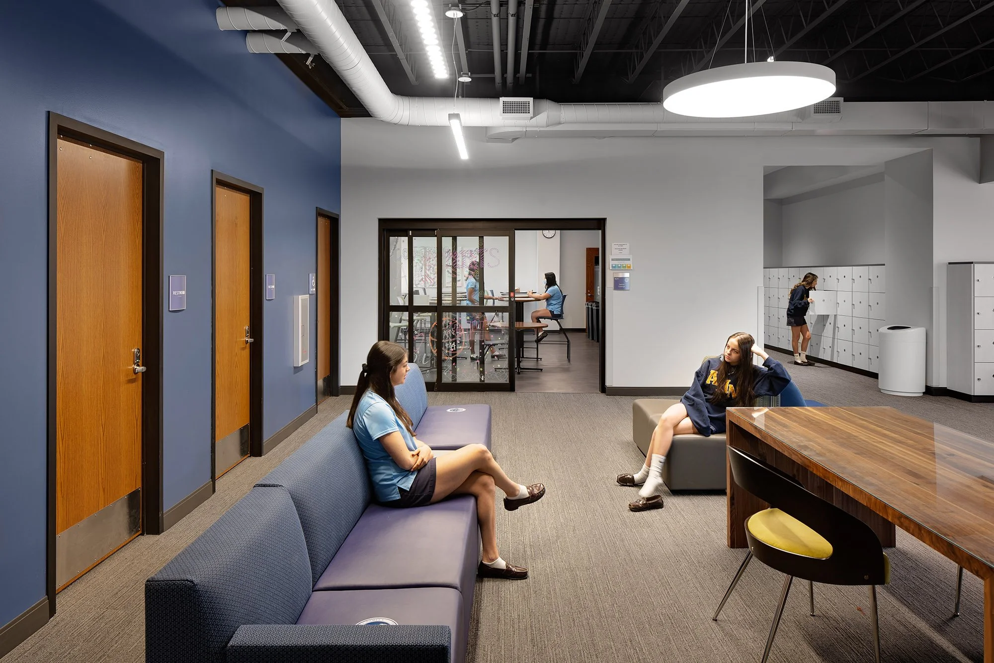 RoweArchitects_AcademyofHolyNames_CornerCommons.jpg