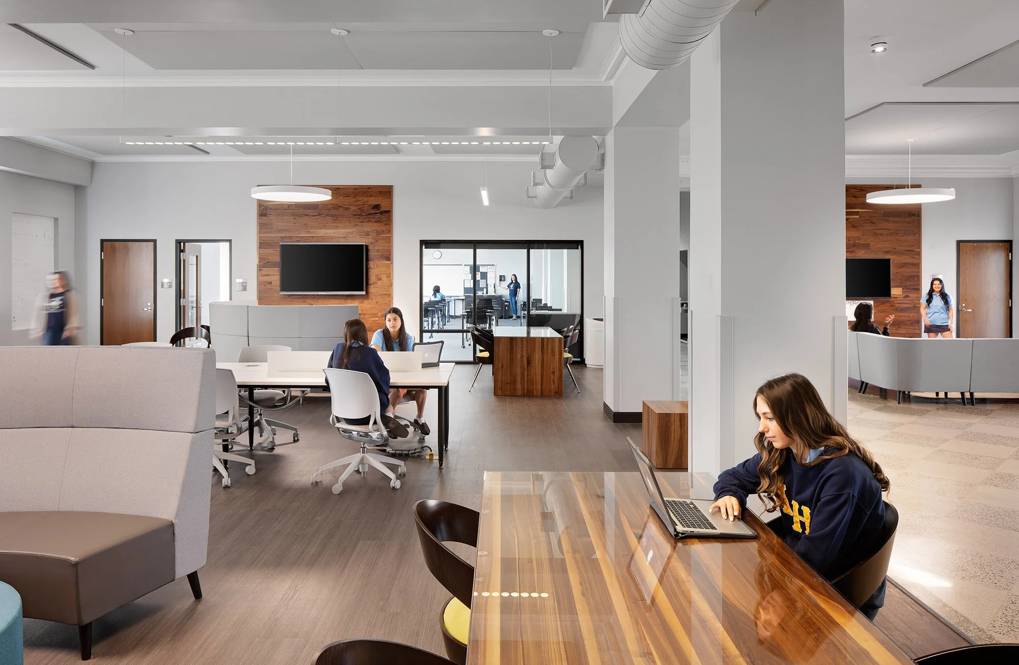 RoweArchitects_AcademyofHolyNames_SecondFloorCommons2.jpg