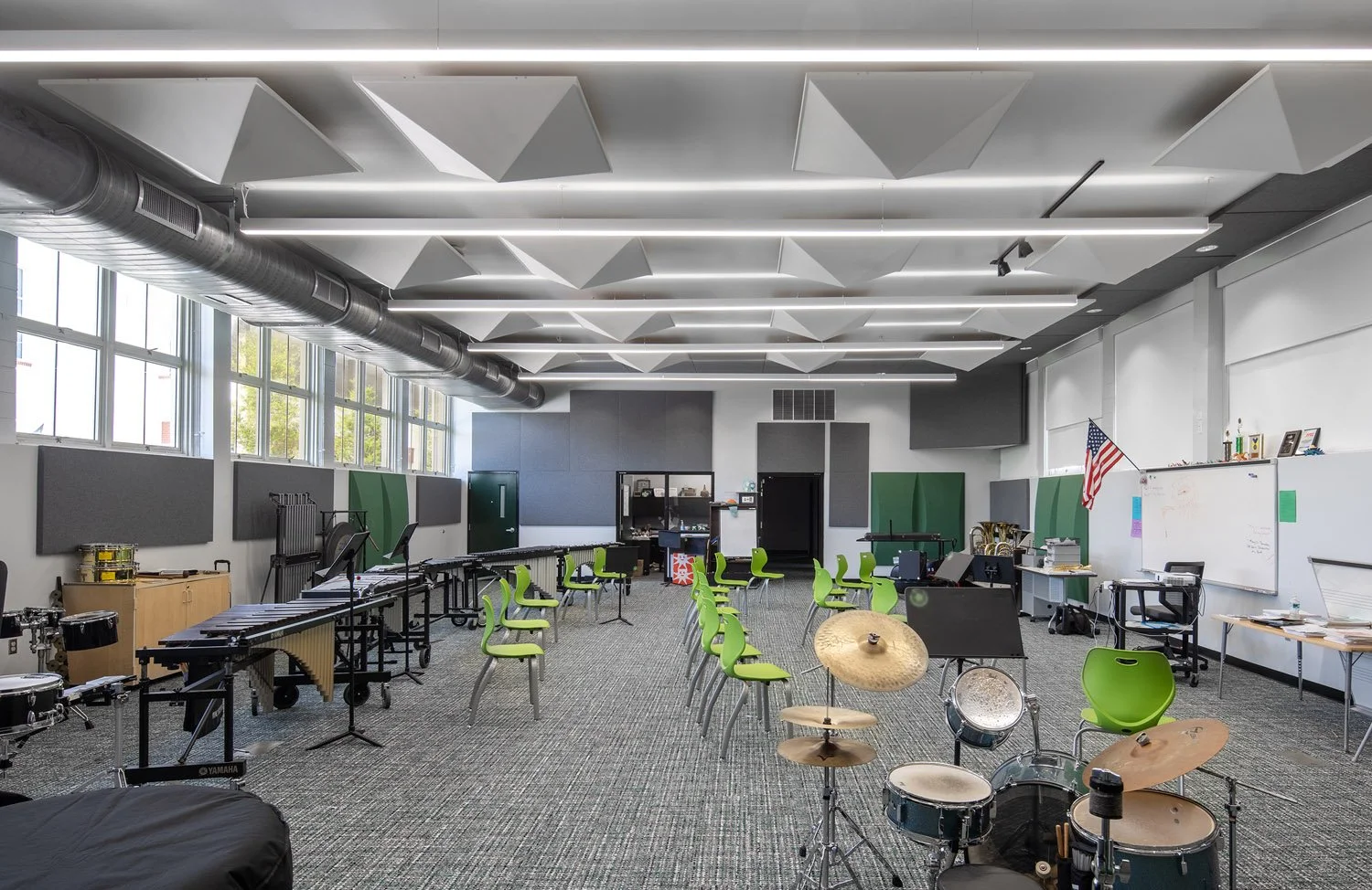 4_RoweArchitects_StPeteHighSchool_BandClassroom.jpg