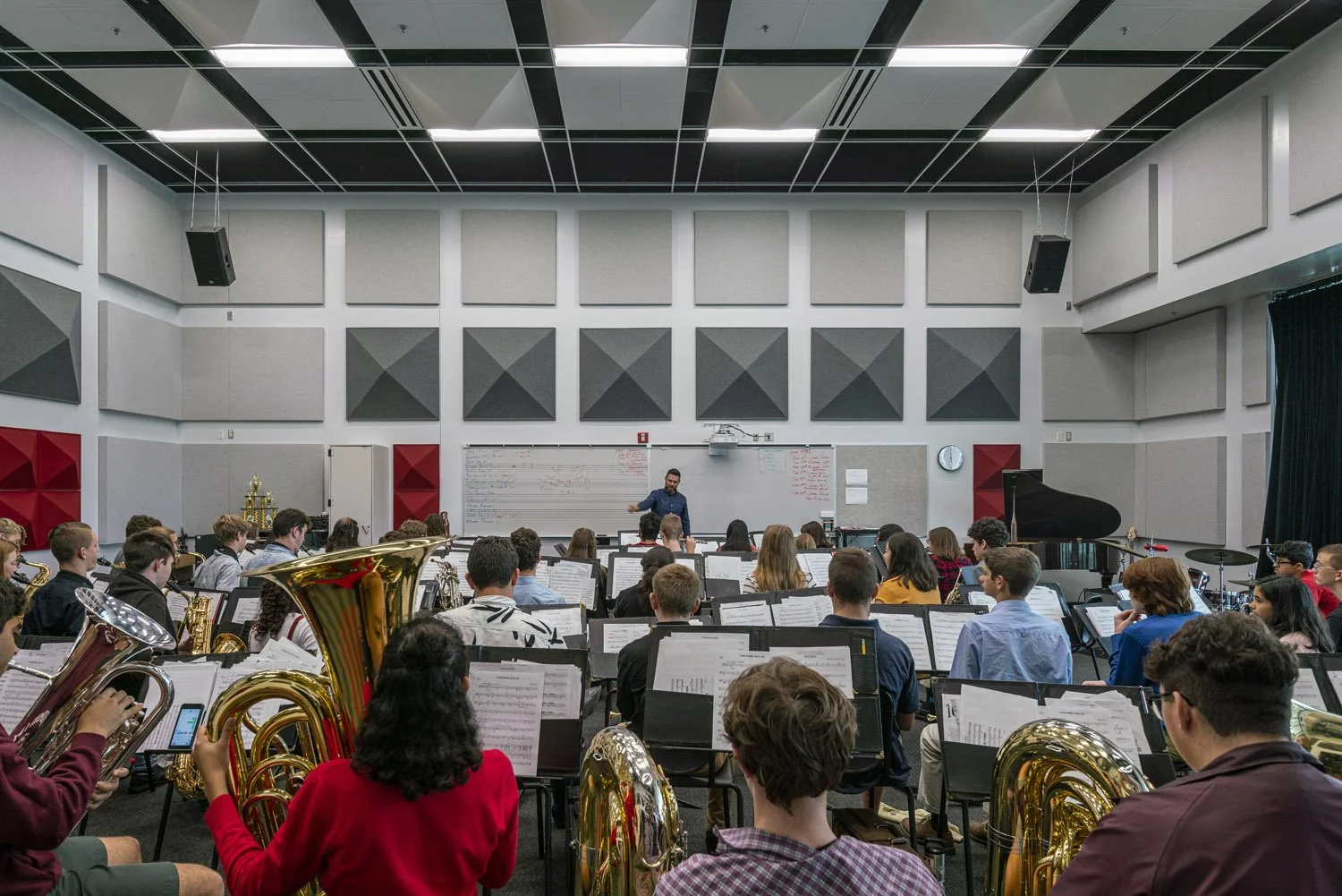 6_RoweArchitects_TarponSpringHS_BandHall.jpg