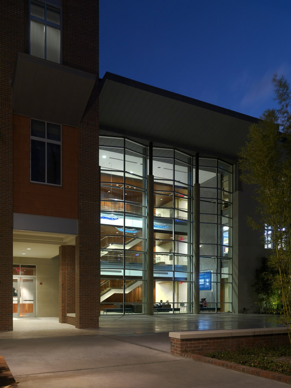 10_RoweArchitects_HoughHall_Evening.jpg