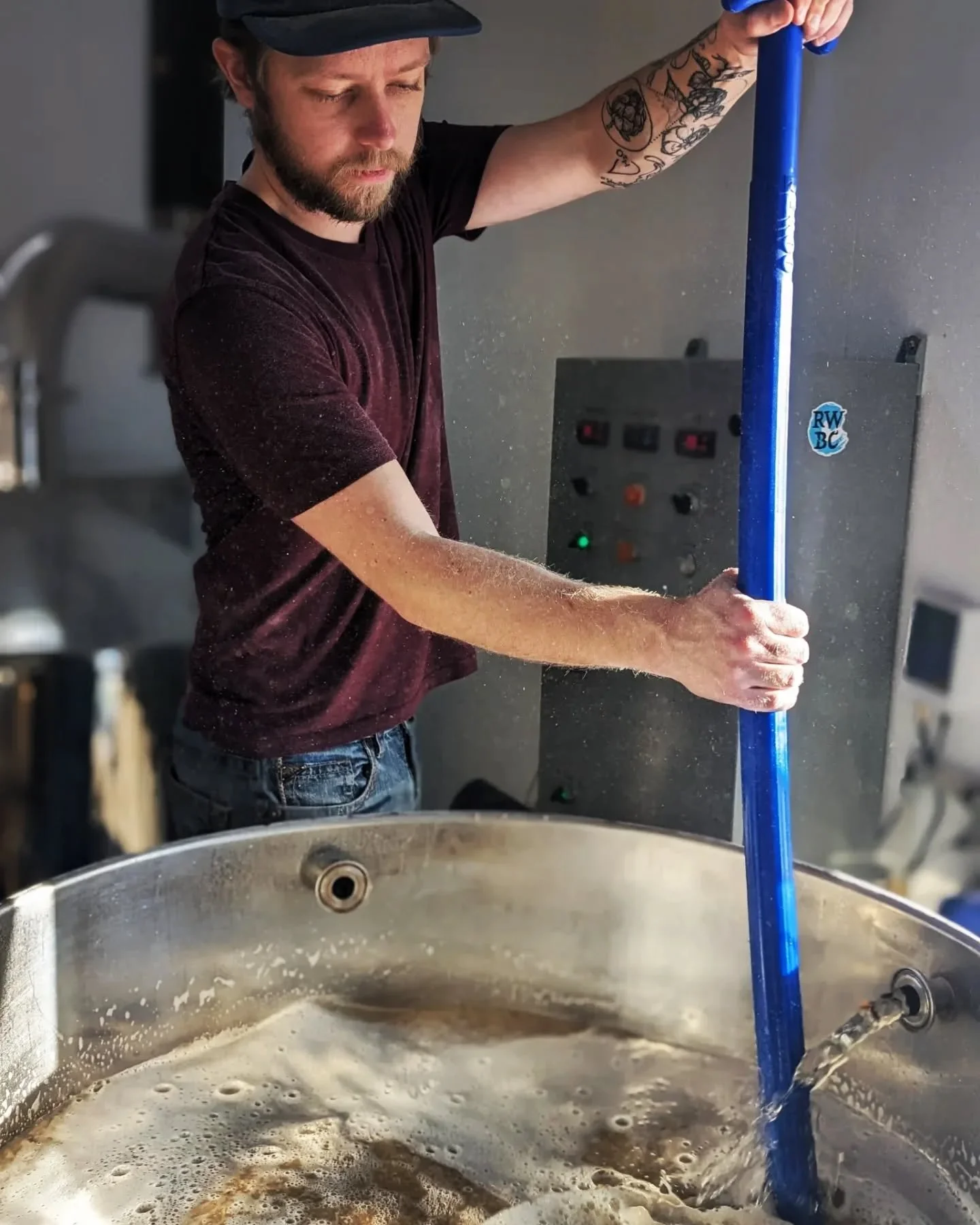 We're brewing up an extra batch of our Sweetheart IPA! 💘

This one flew off the shelves&hellip; and honestly, we can&rsquo;t blame you.

Bursting with bright citrus, soft tropical fruit, and that signature smooth finish, Sweetheart is the IPA that w