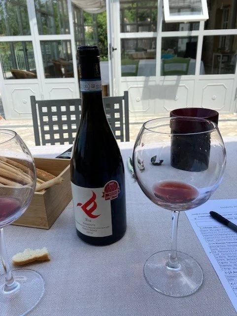 Wine tasting at Isolabella della Croce in Loazollo near Roccaverano.