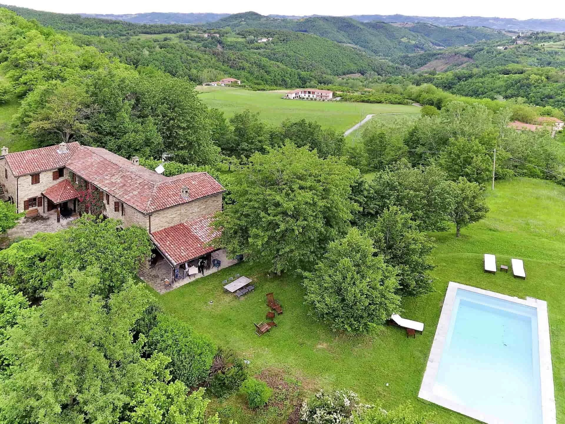 A rental holiday home with swimming pool in Roccaverano, Piedmont, Italy. The Langhe region.