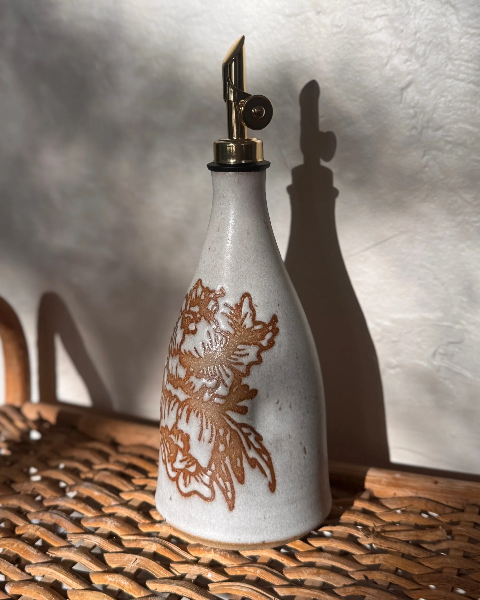 peony oil cruet in eggshell
