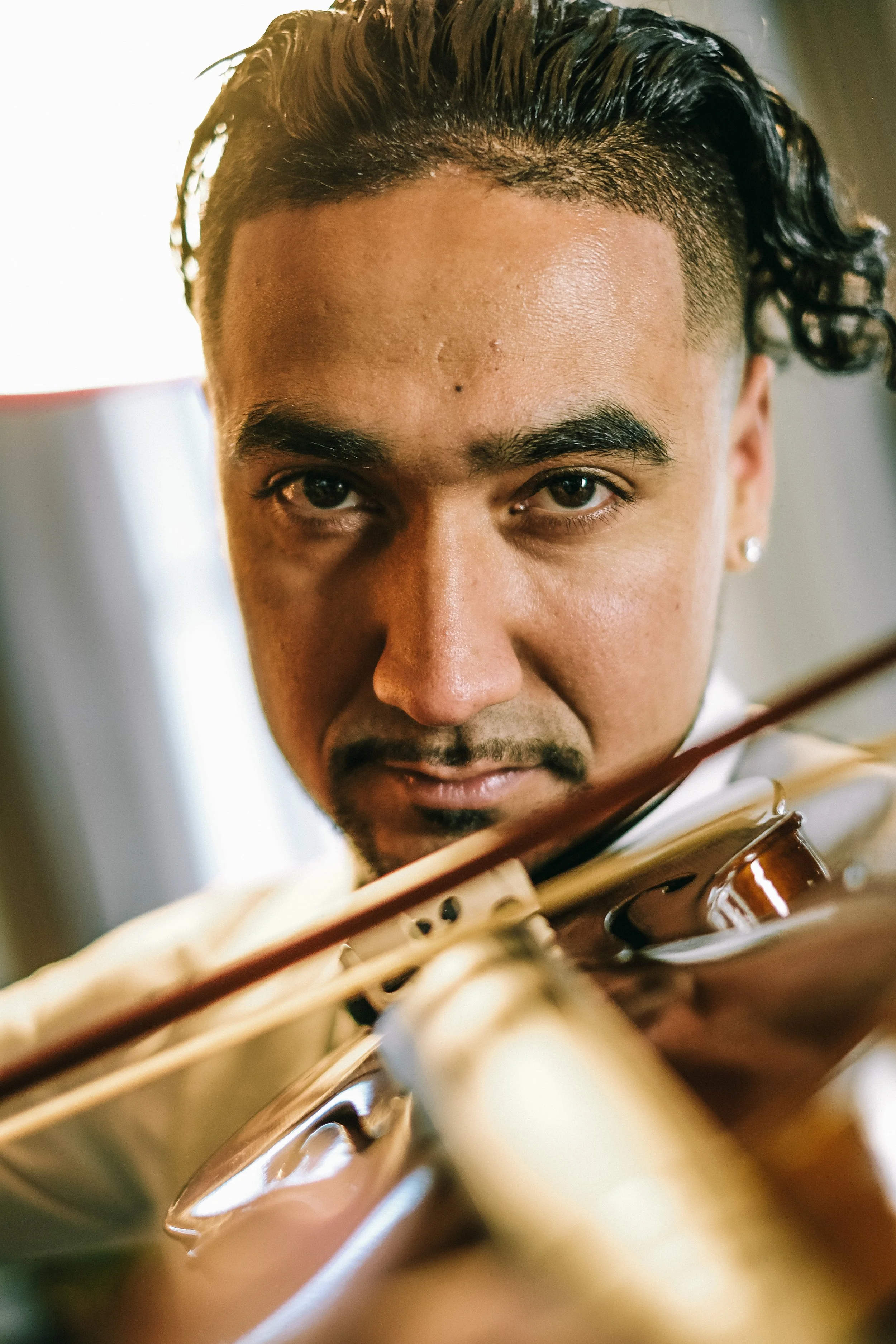 Videographer in Montreal capturing professional music videos, corporate videos, and live events. High-quality video production services in Montreal.