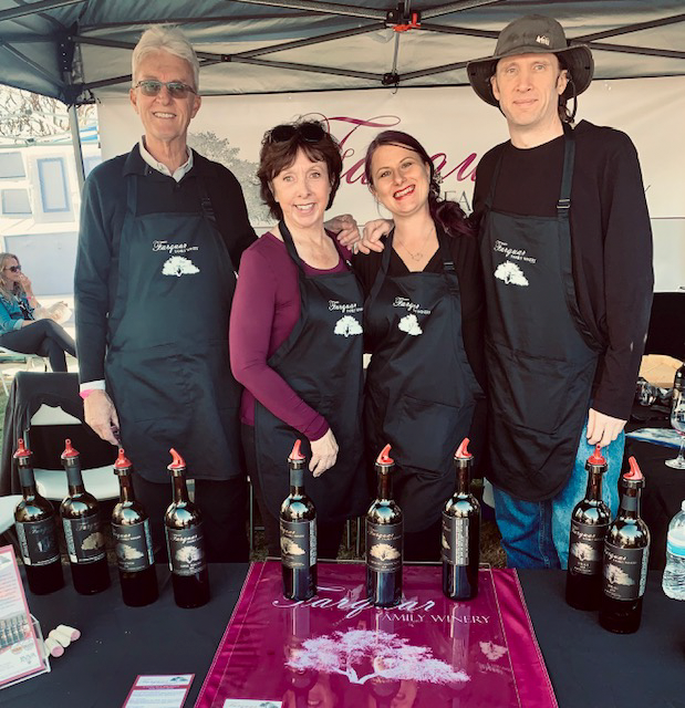 Farquar Family Winery gathers with its family at a pouring event