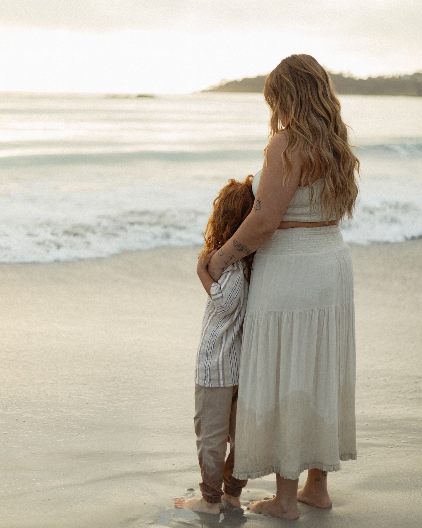 Just a few sneak peeks from this ADORABLE mommy and me. He was so much fun and definitely kept us on our toes&hellip; literally in slide two lol

#mommyandme #son #photograph #beachsession #carmelbeach