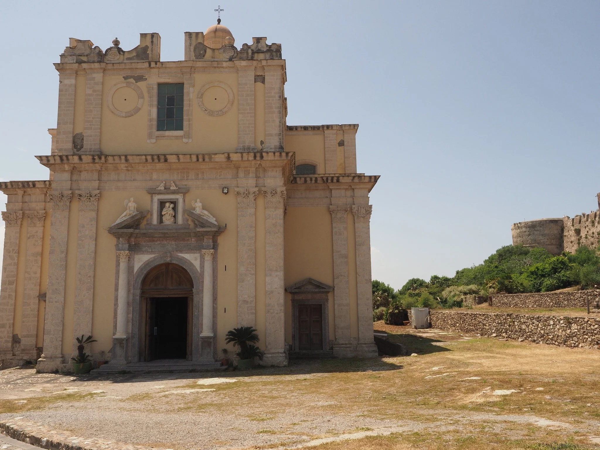 castello di milazzo furoi.jpg