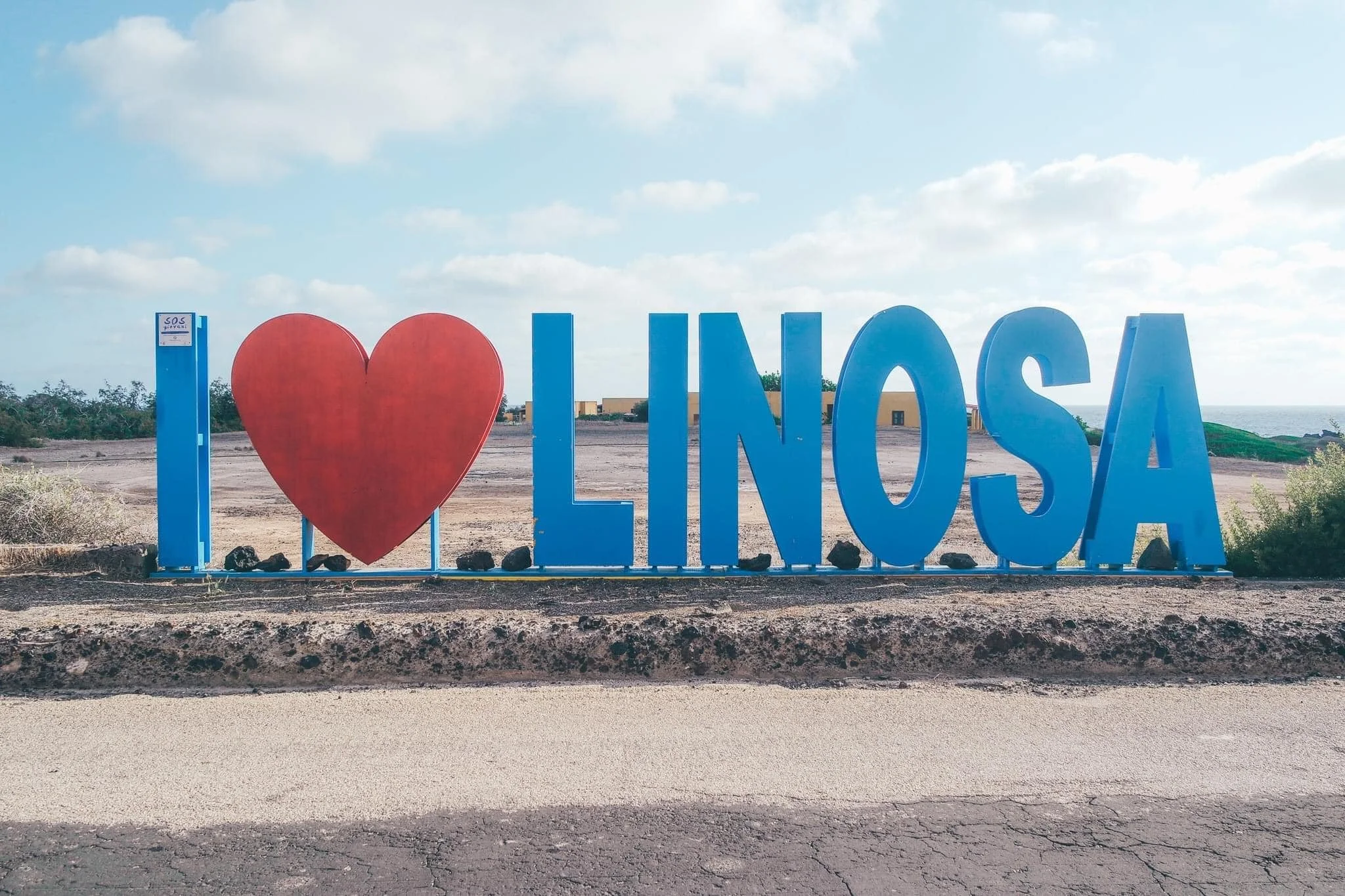 Linosa i love you.jpg