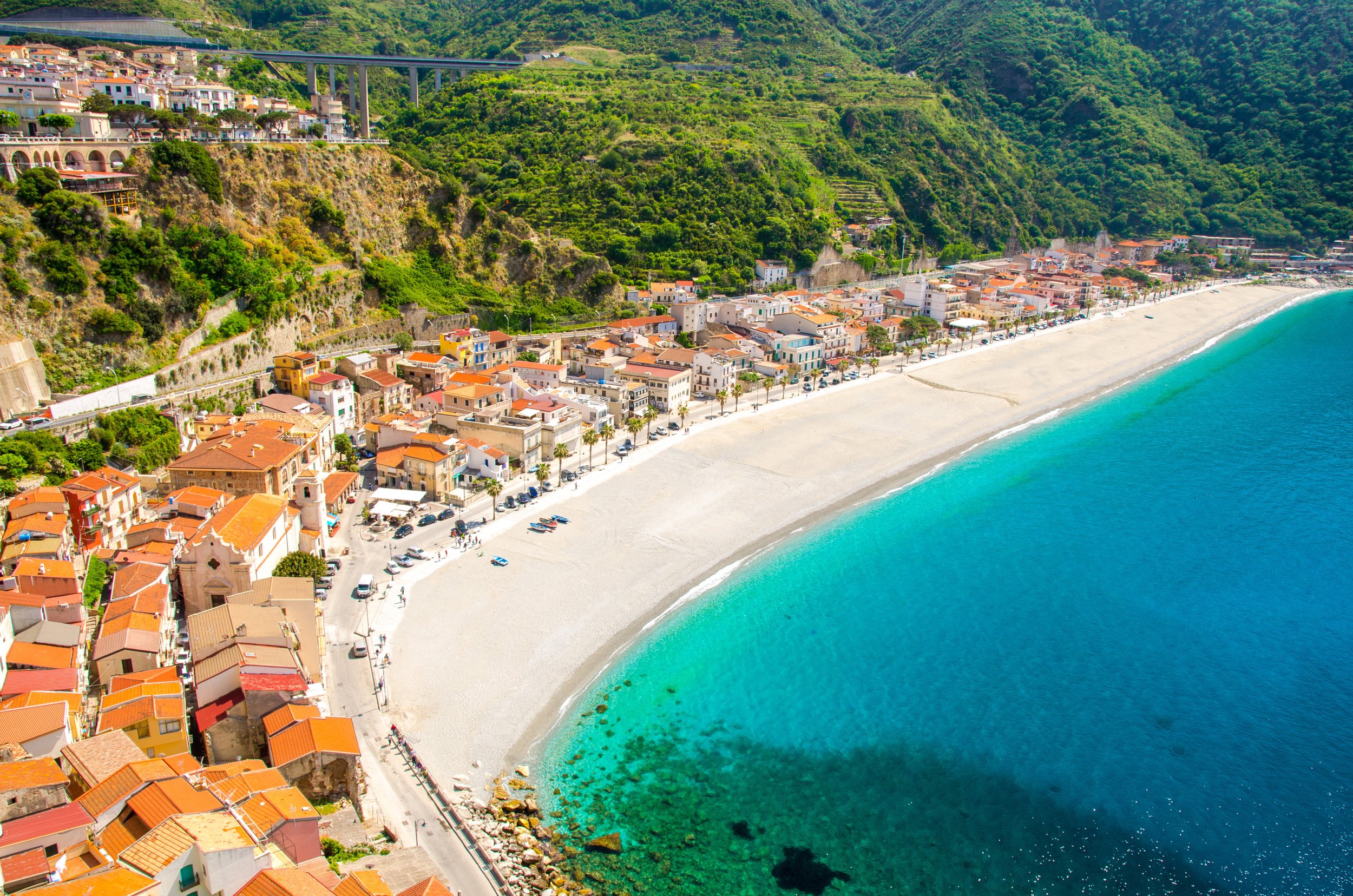 vecteezy_aerial-top-view-of-sandy-beach-tyrrhenian-sea-scilla_6147306.jpg