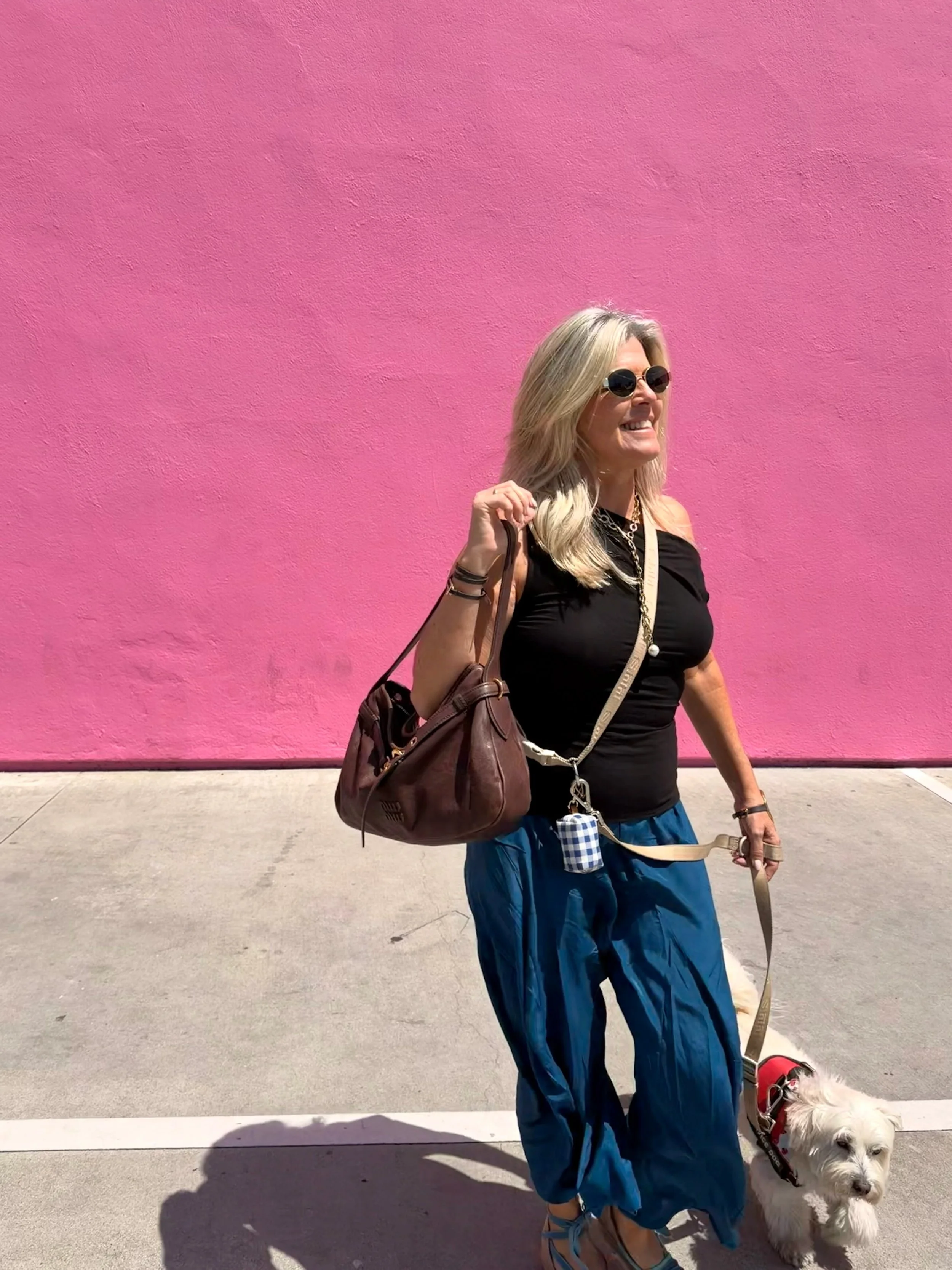 My 9am Friday client just cancelled.
For a date. 🥂

(She lives in Europe, 9 hours ahead of me. So yes &mdash; a real Friday night date.)

Four weeks ago she sat down with a paintbrush and said, &ldquo;I just want clarity on my career.&rdquo;

Cute.
