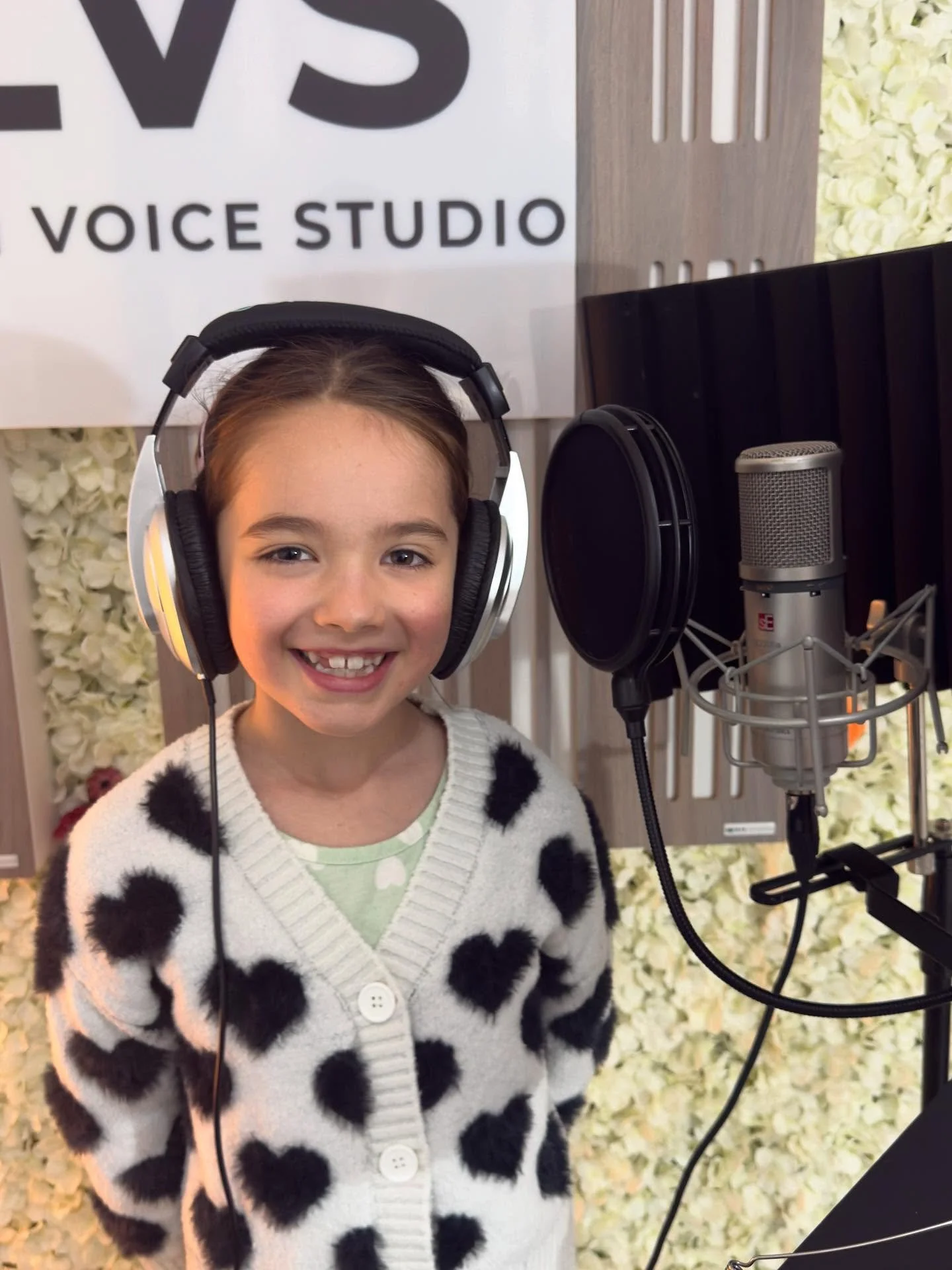 ✨ Huge shoutout to our amazing student who just did a fantastic demo recording! 🎶🔥 The talent, the dedication, the vibes &ndash; absolutely inspiring. 💫

💡 Want to be part of this creative journey? We&rsquo;re opening new spots this September &nd