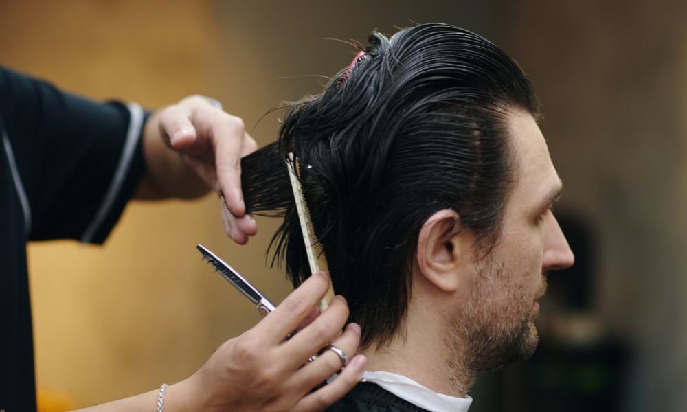 What’s the Best Haircut for Your Face Shape? A Modern Guide