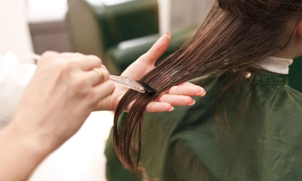 Keratin vs Smoothing vs Straightening: What’s the Difference?