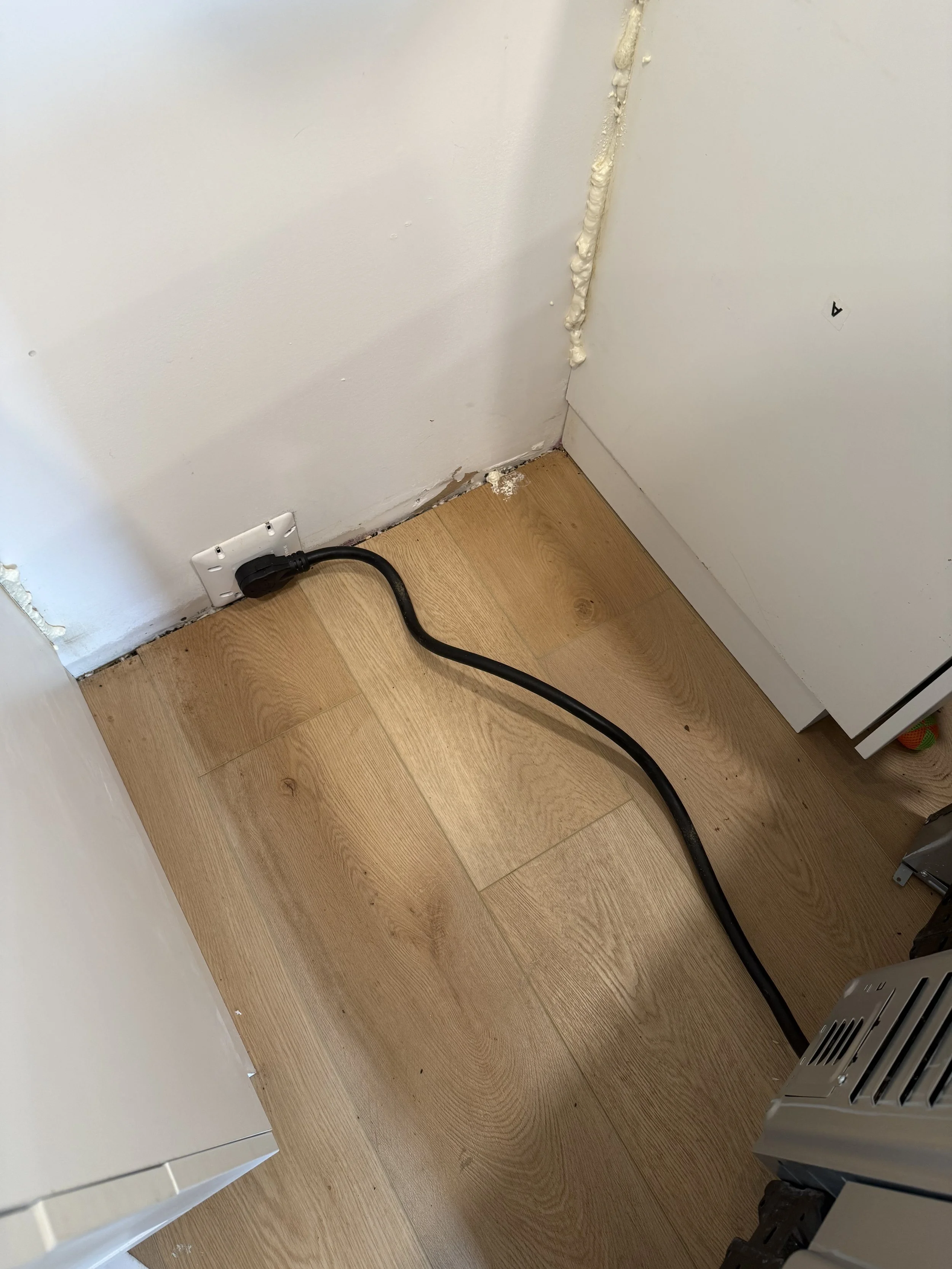 Wall filled with foam