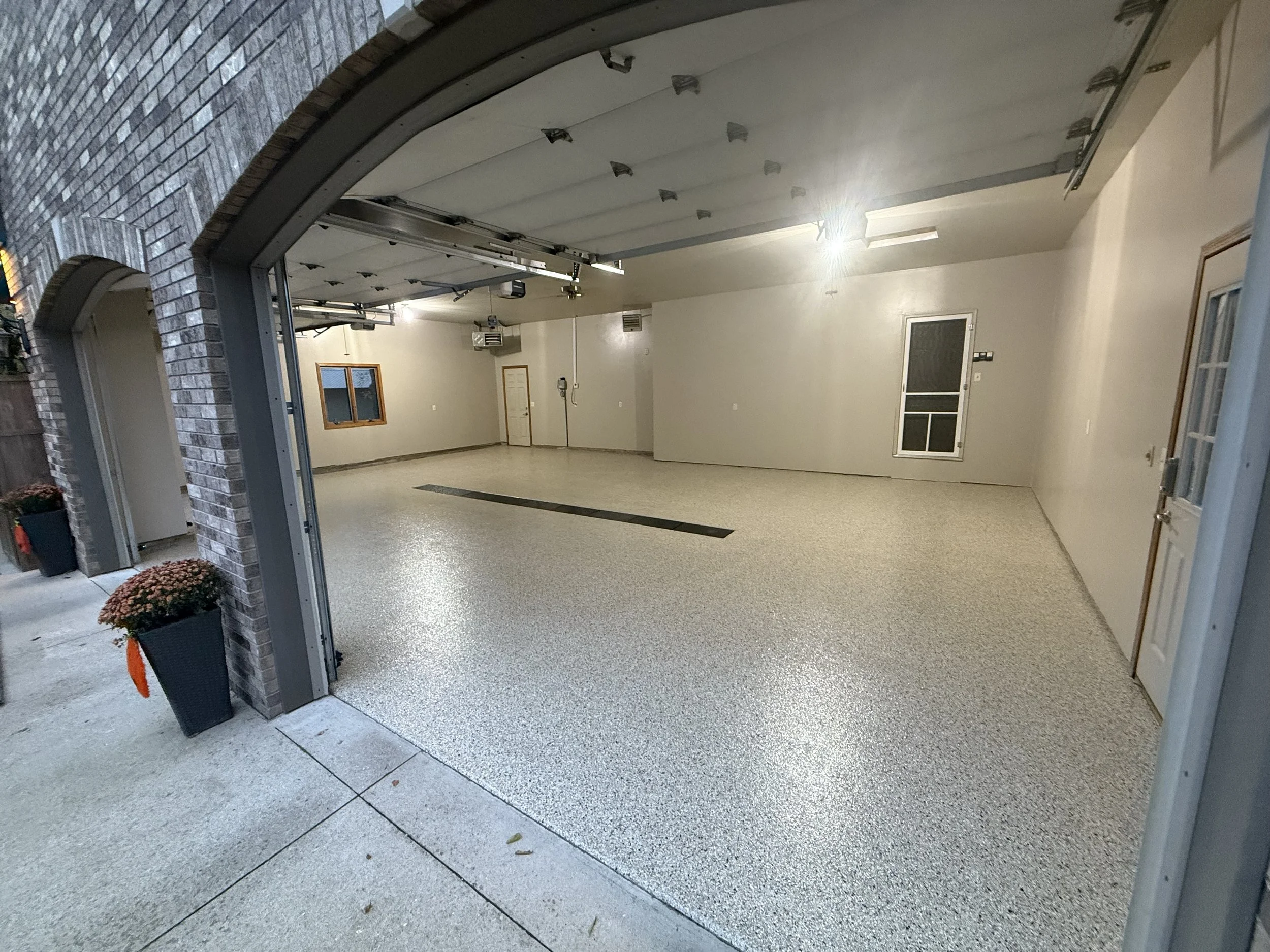Polyaspartic Garage Floor in Sauk Rapids, MN