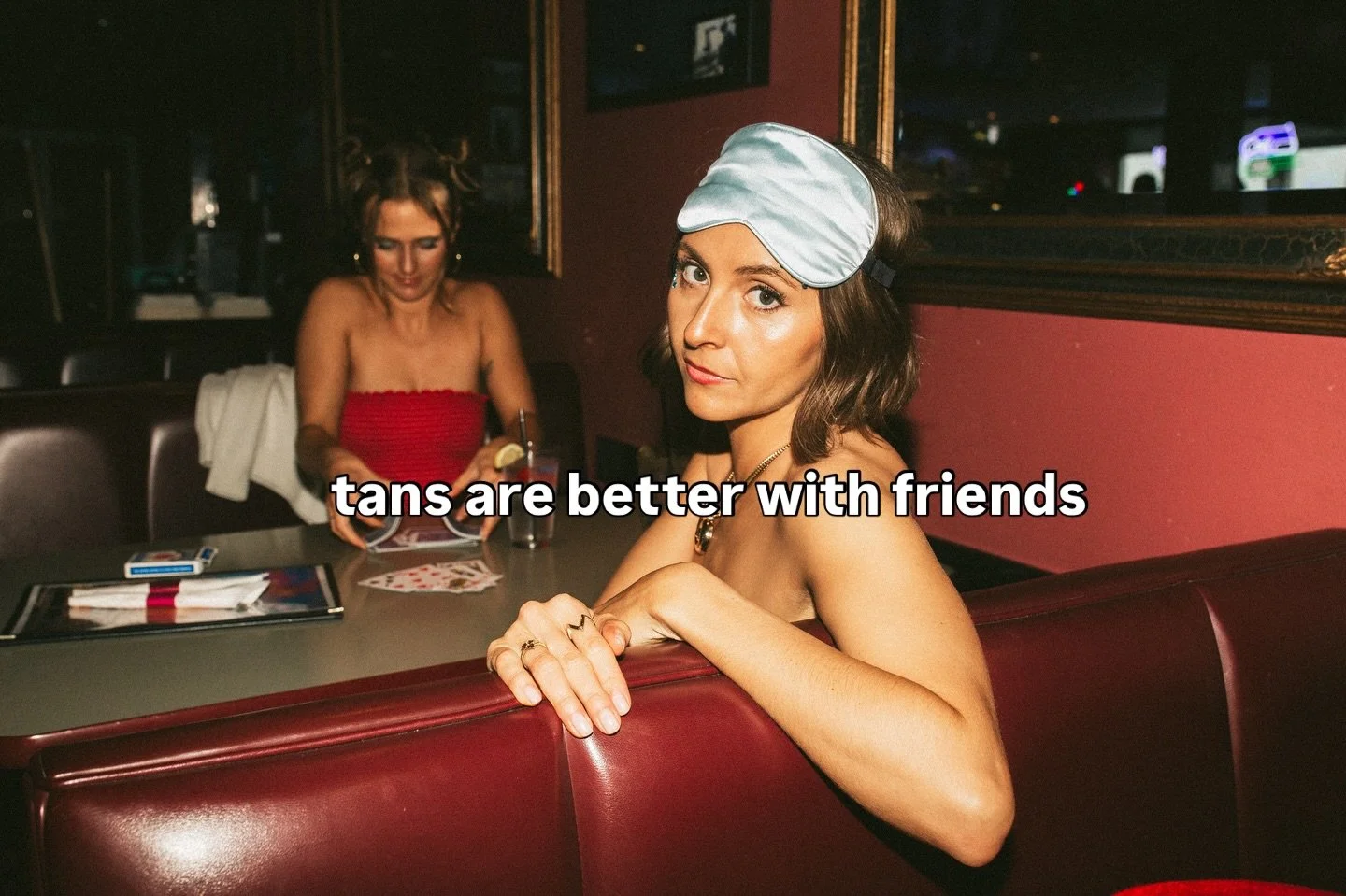 Whether it&rsquo;s a mobile appointment or you&rsquo;re taking advantage of our glow together deal, tans are always better with friends 💚🪩