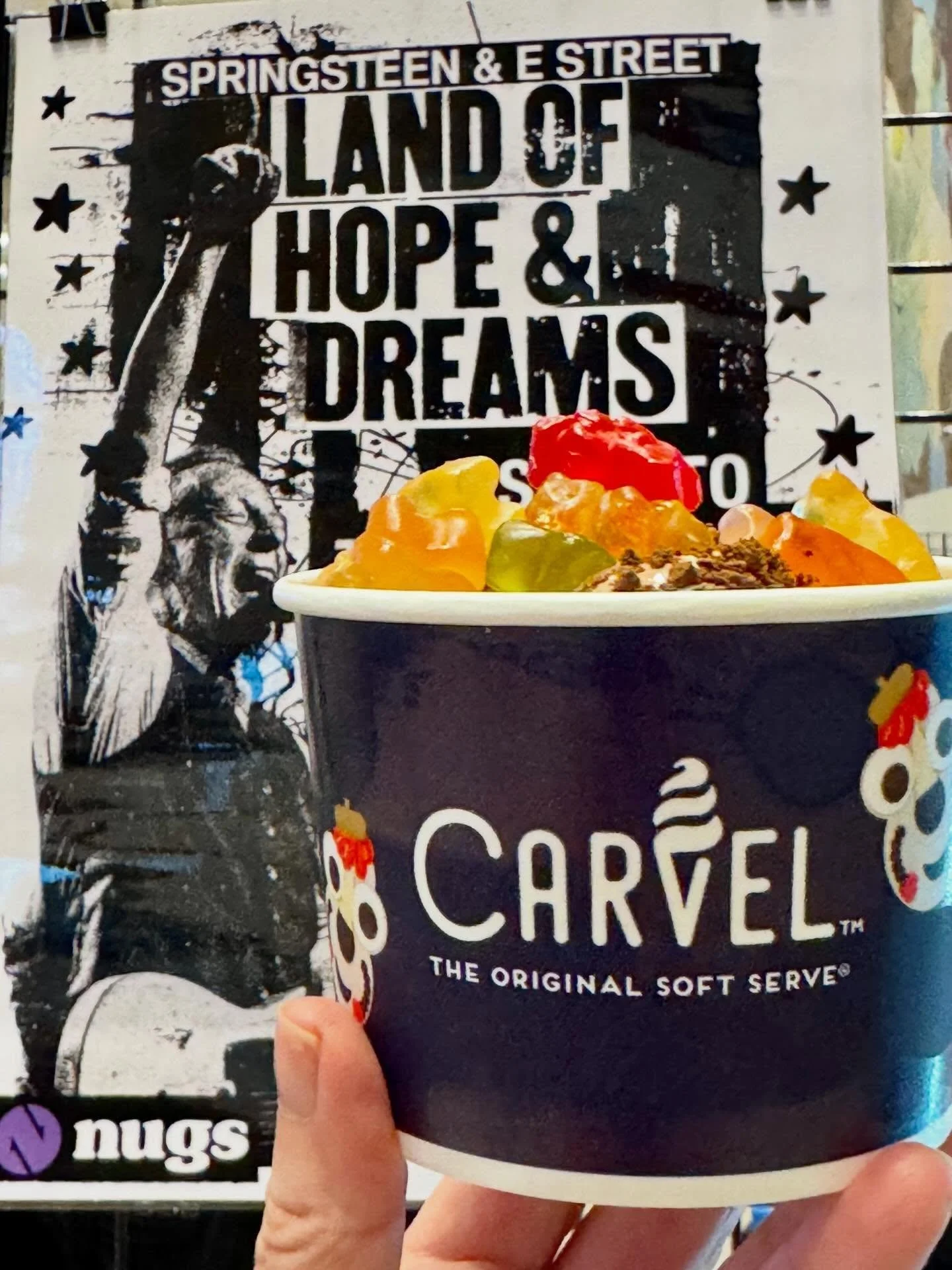 Don&rsquo;t you wish every concert offered ice cream? At Newark&rsquo;s Prudential Center, not only do they offer @carvelicecream, but it&rsquo;s self serve! You pump out your choice of vanilla and chocolate yourself and a nice attendant loads up the