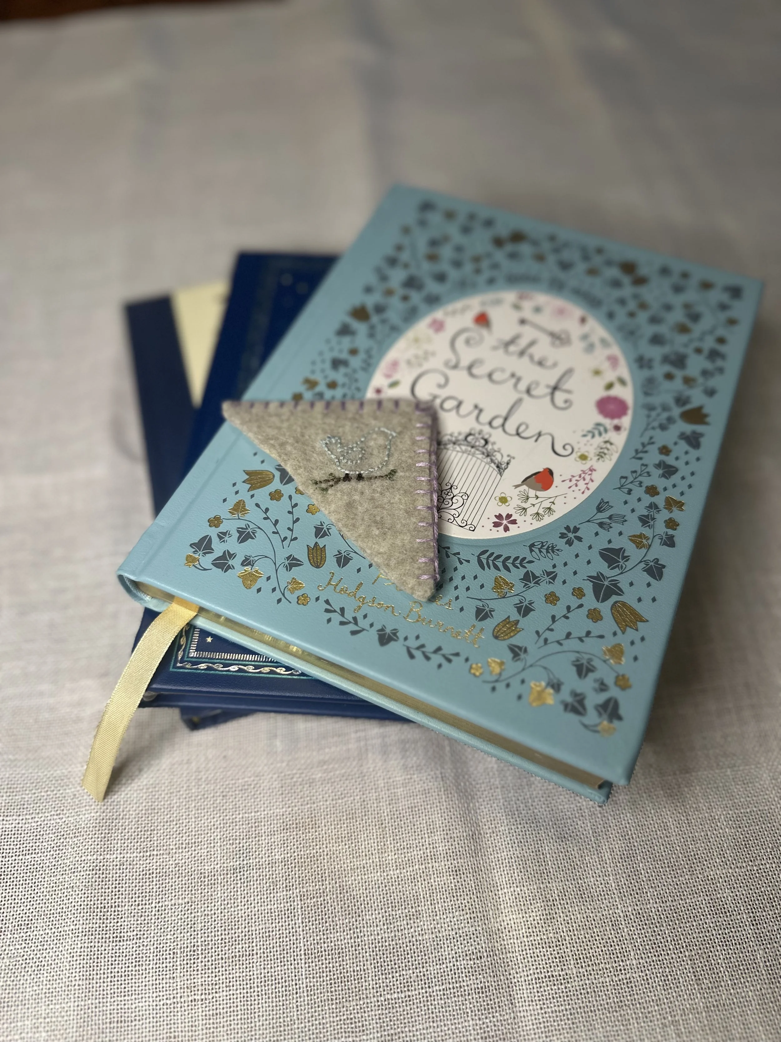 Little Bluebird Bookmark - Beginner's Guide