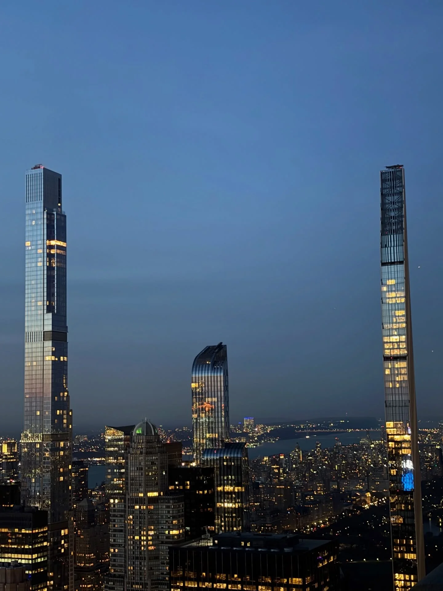 UP Manhattan ⬆️🆙

#manhattan #djing #ny #photographer #photoshoot