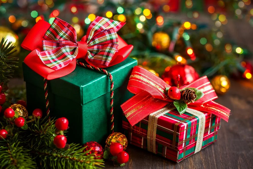 MERRY CHRISTMAS.jpg