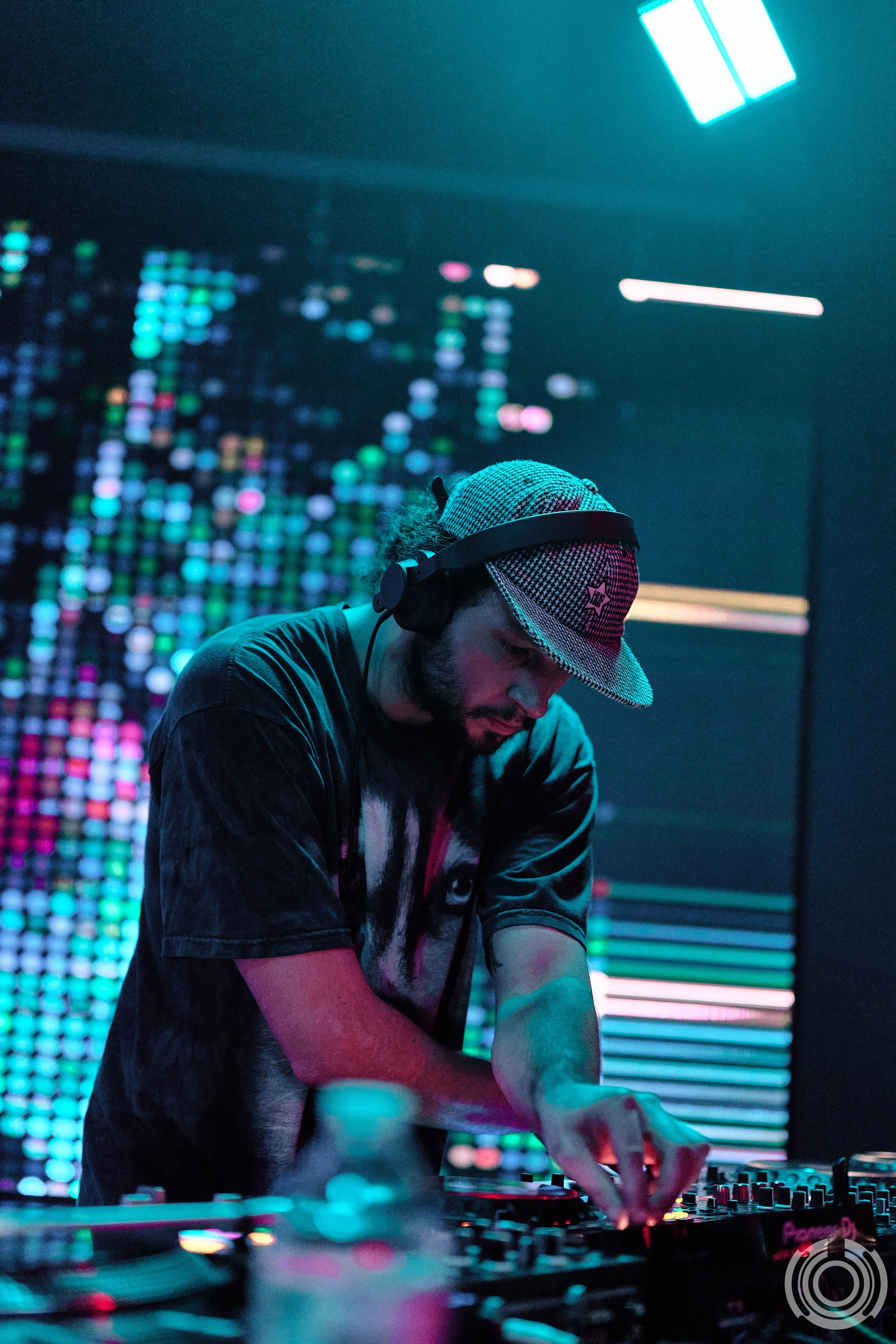 Artifakts RCC 0502 15.jpeg