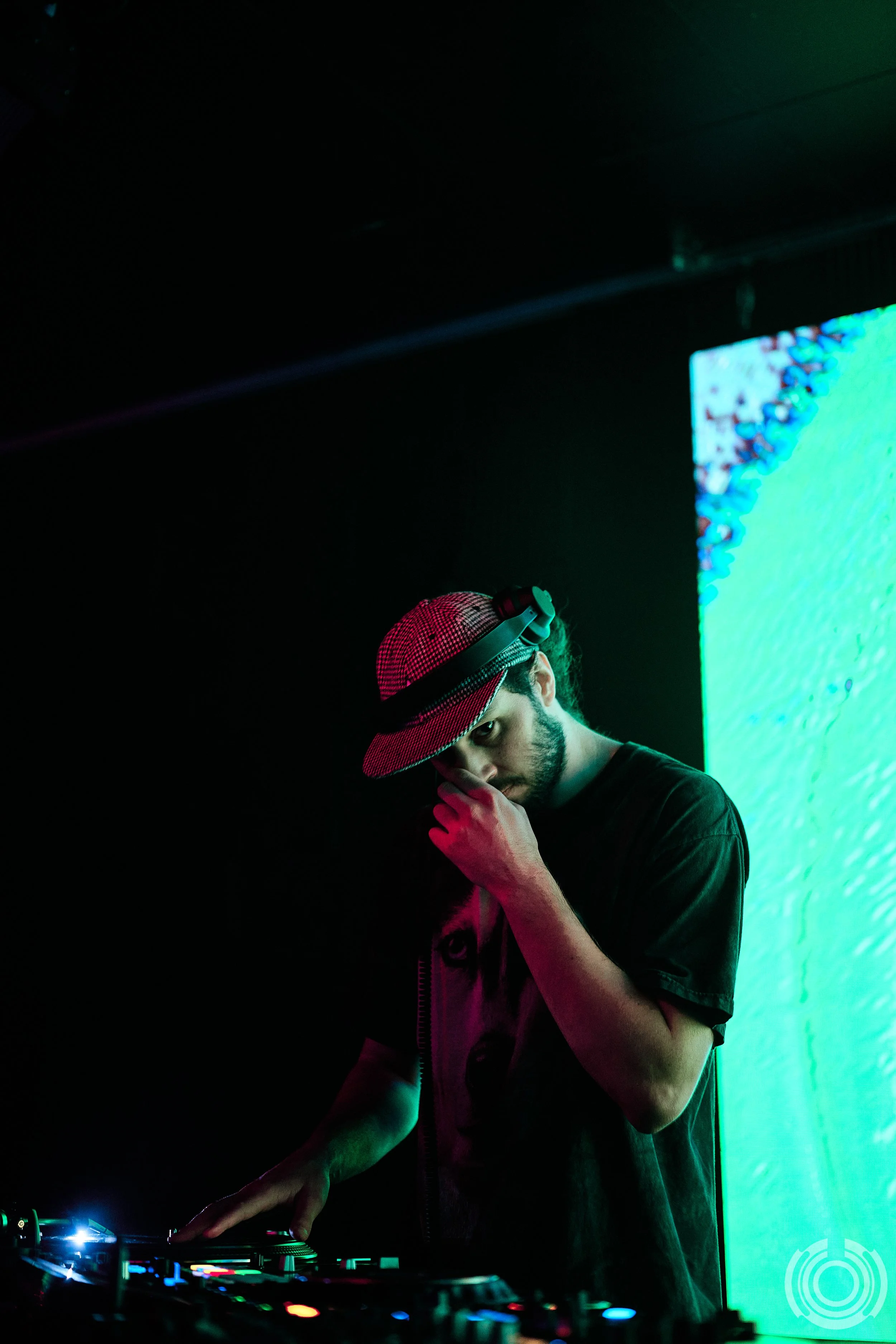 Artifakts RCC 0502 2.jpeg