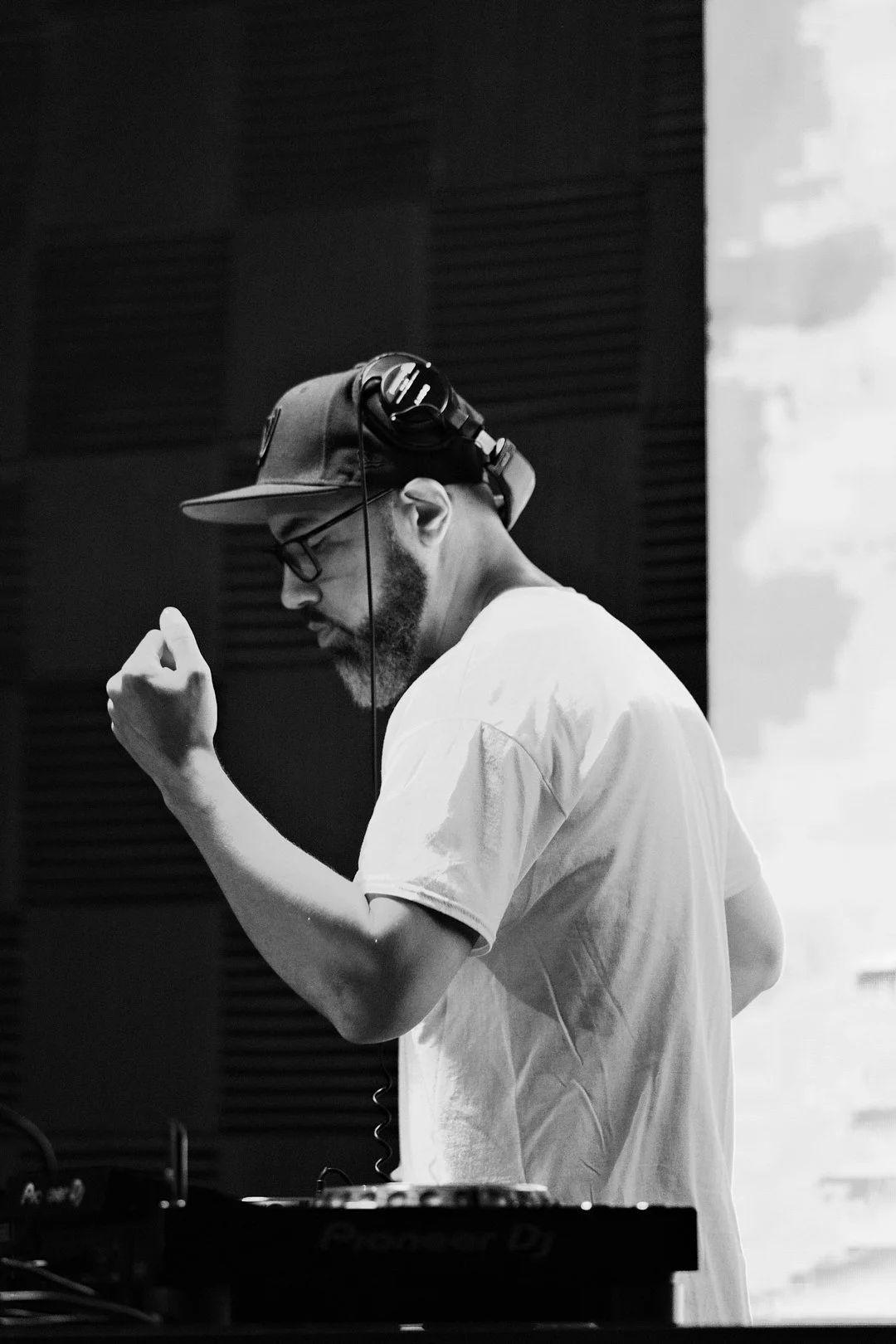 Sonder - Ember Music Hall - Instagram - DSCF9271 May 18 2024.jpg