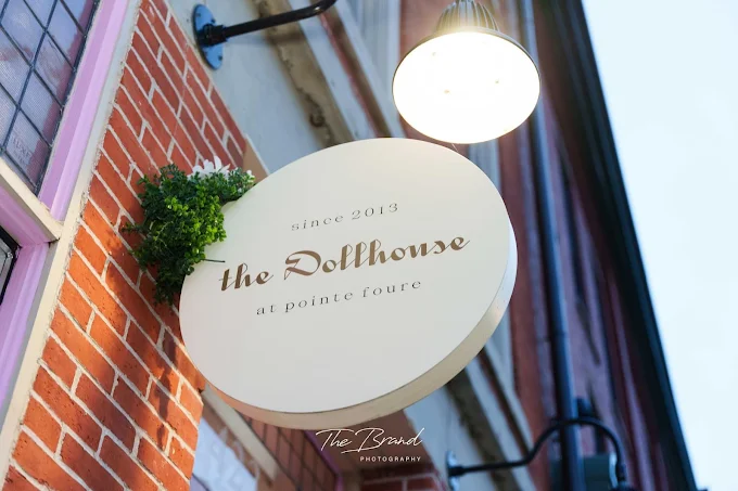 The Dollhouse at Point Foure