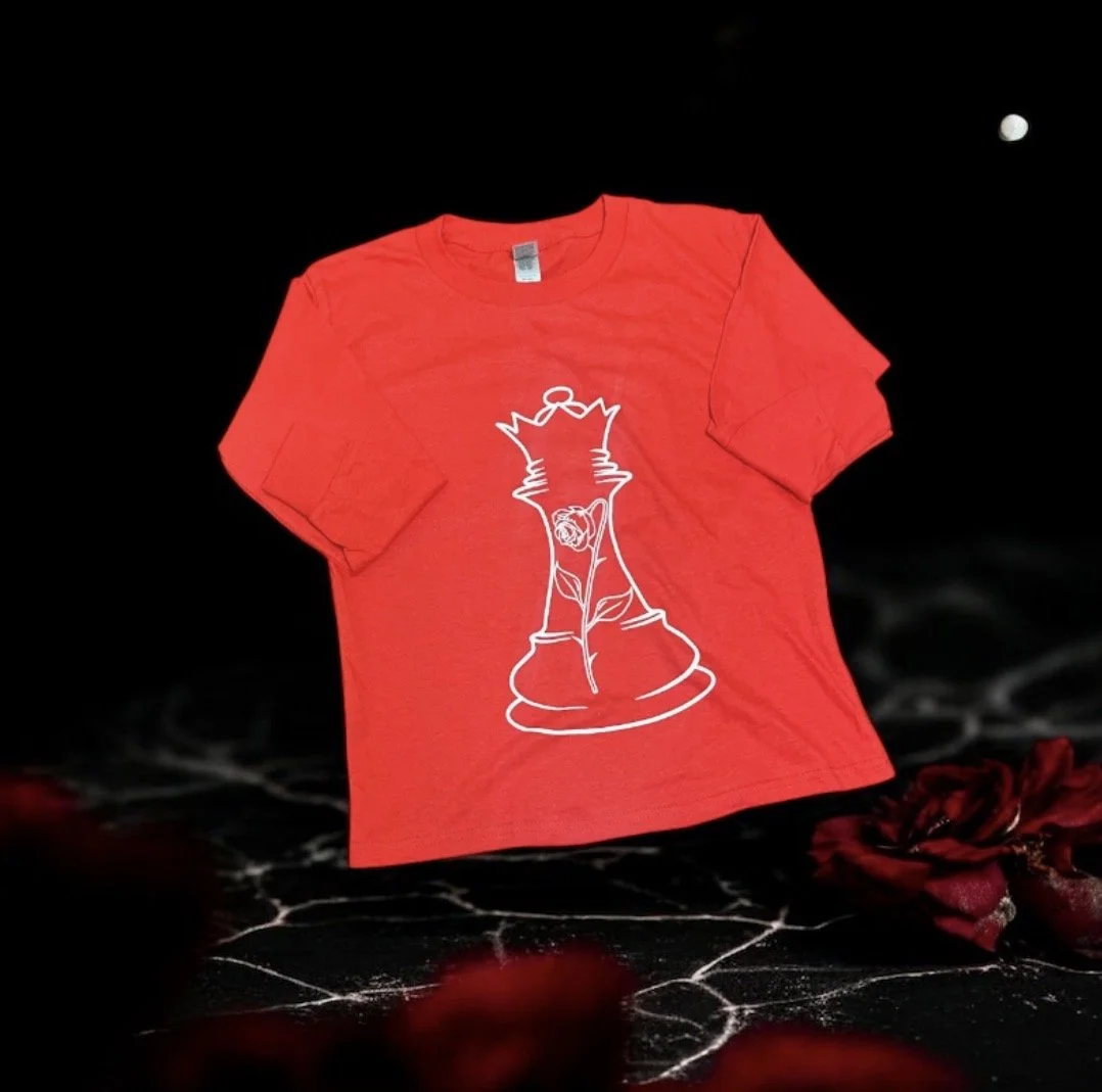 Red shirt with white outline