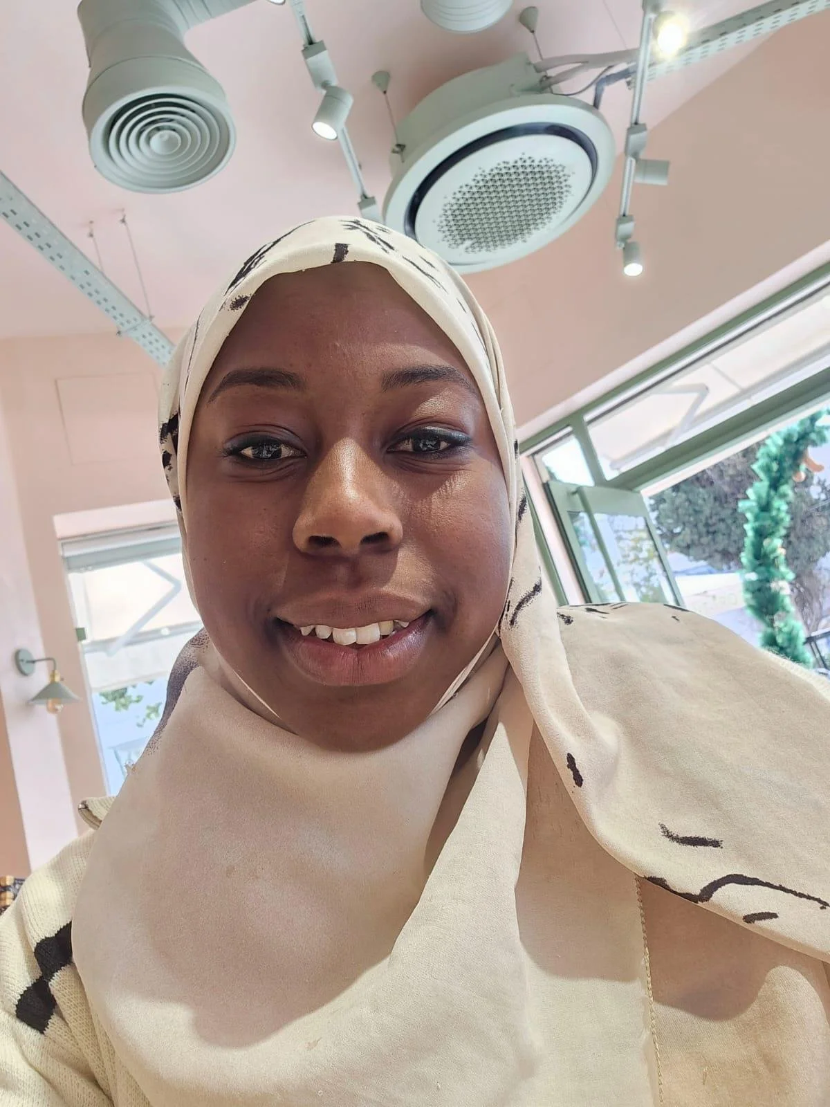 تجربة شيماء: حوار يعزز الثقة بالنفس واكتشاف الآخر